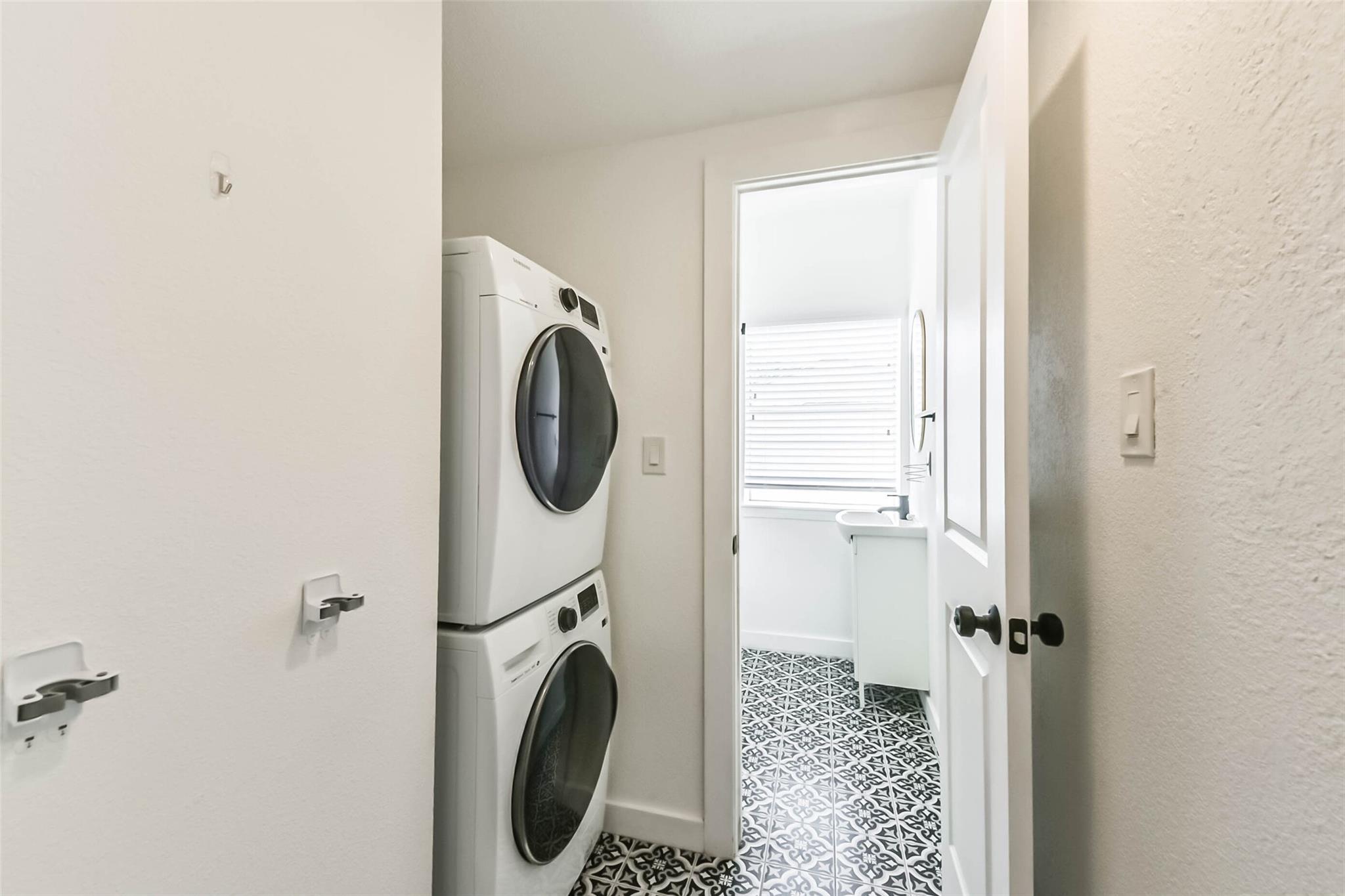 415 Fairview Avenue # 4