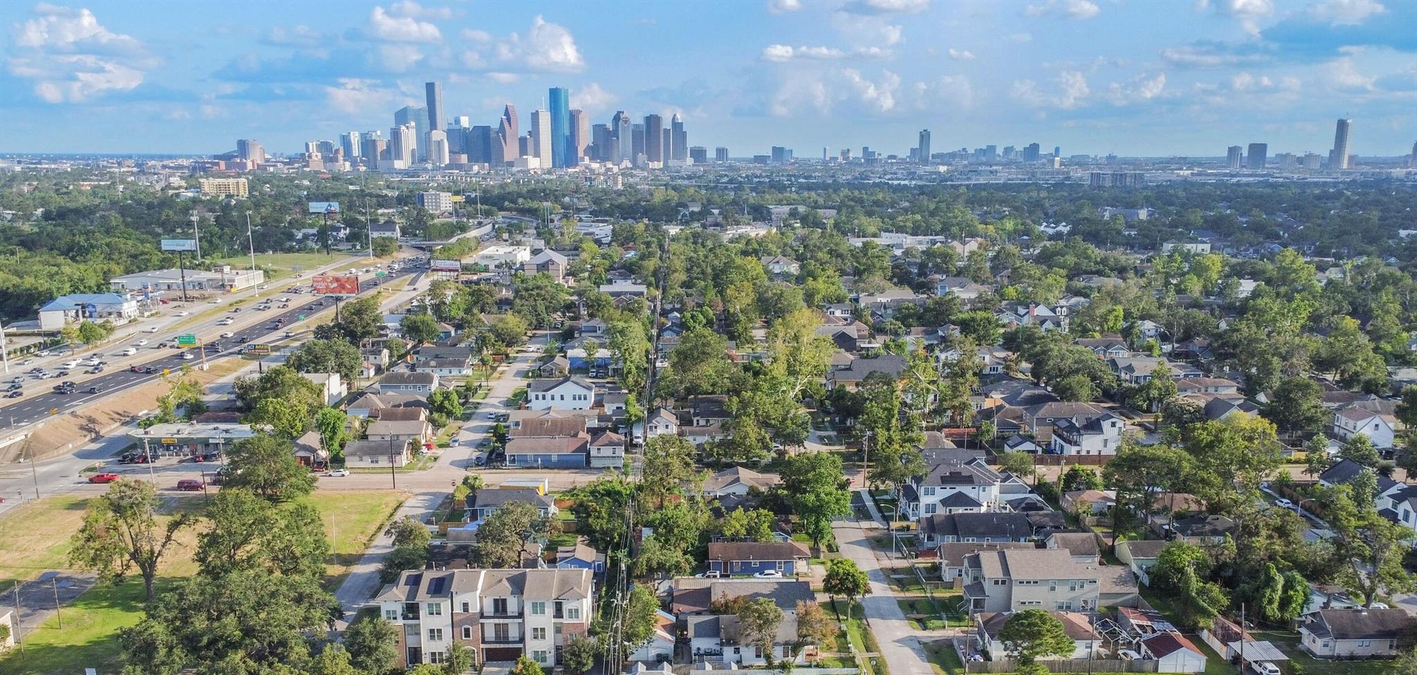 738 Redwing Place Drive