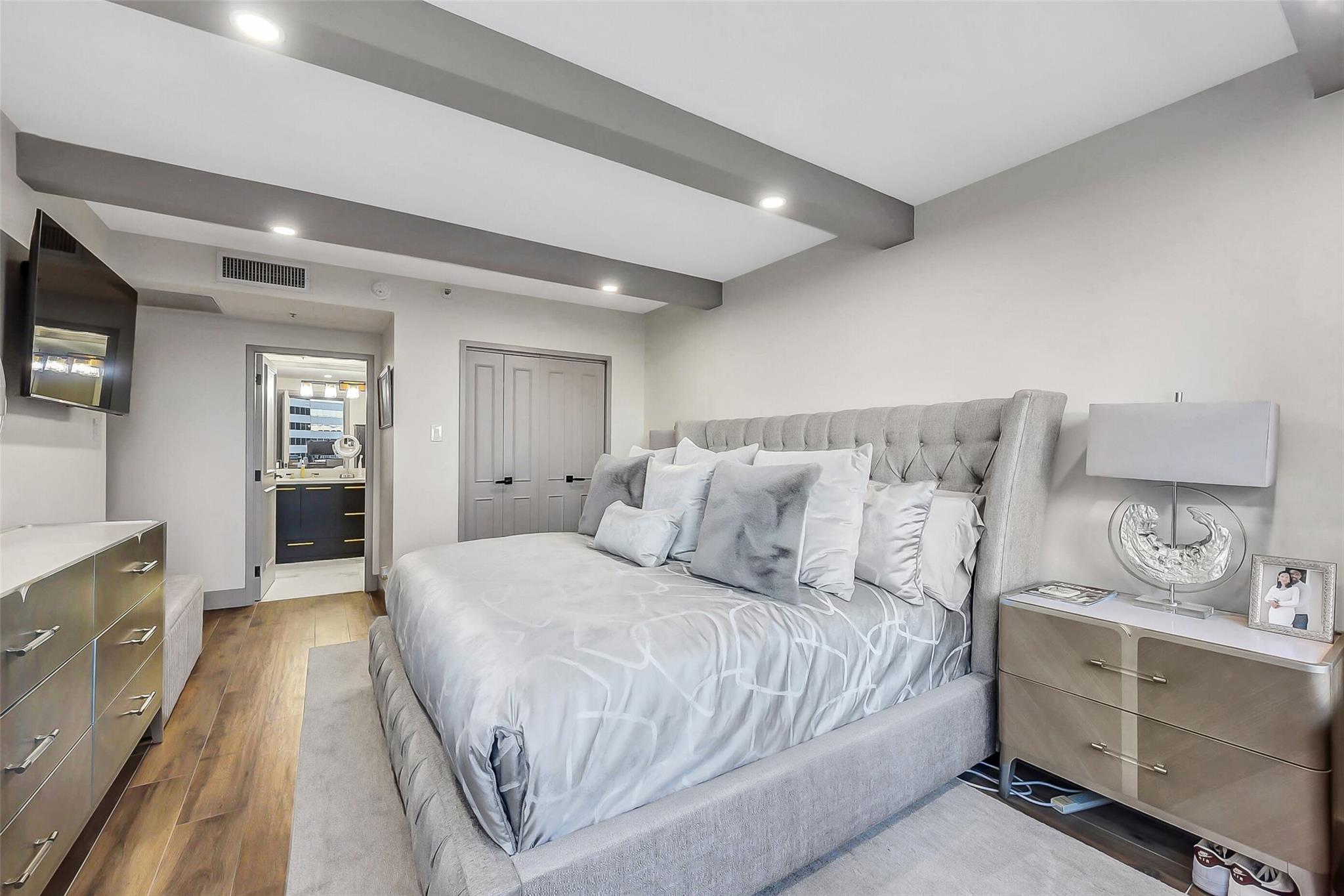 1111 Caroline Street # 2903