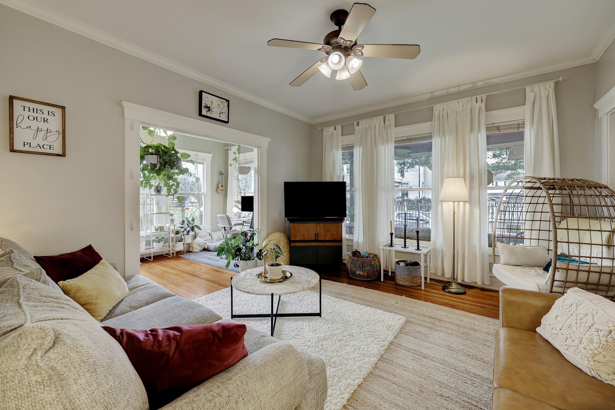 304 Sul Ross Street