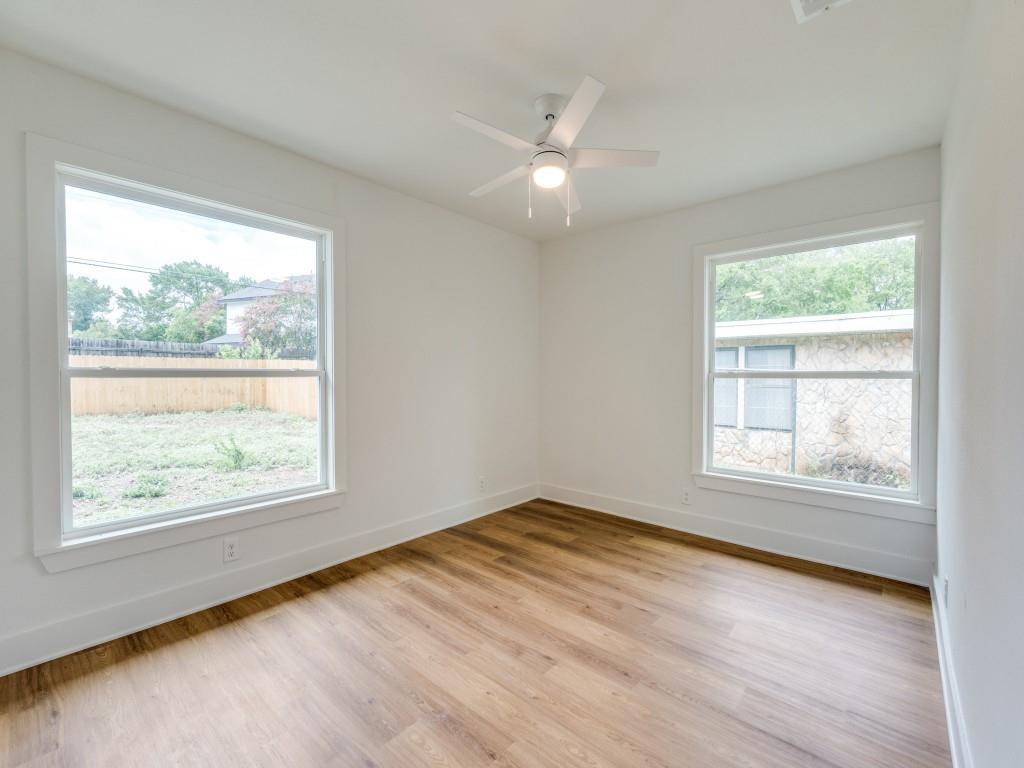 527 Blakeley Dr