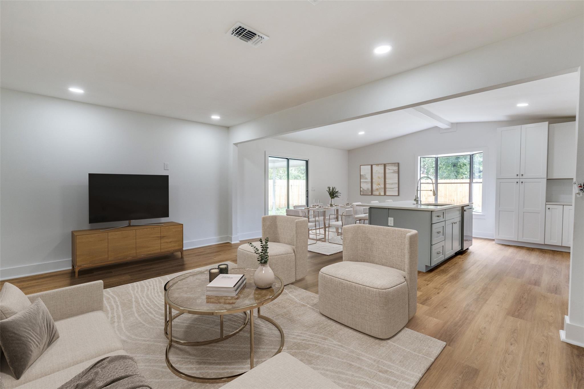 527 Blakeley Dr