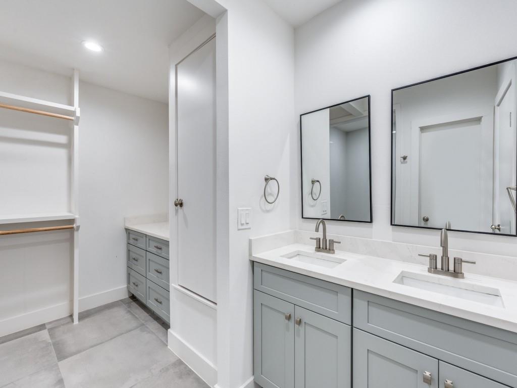527 Blakeley Dr