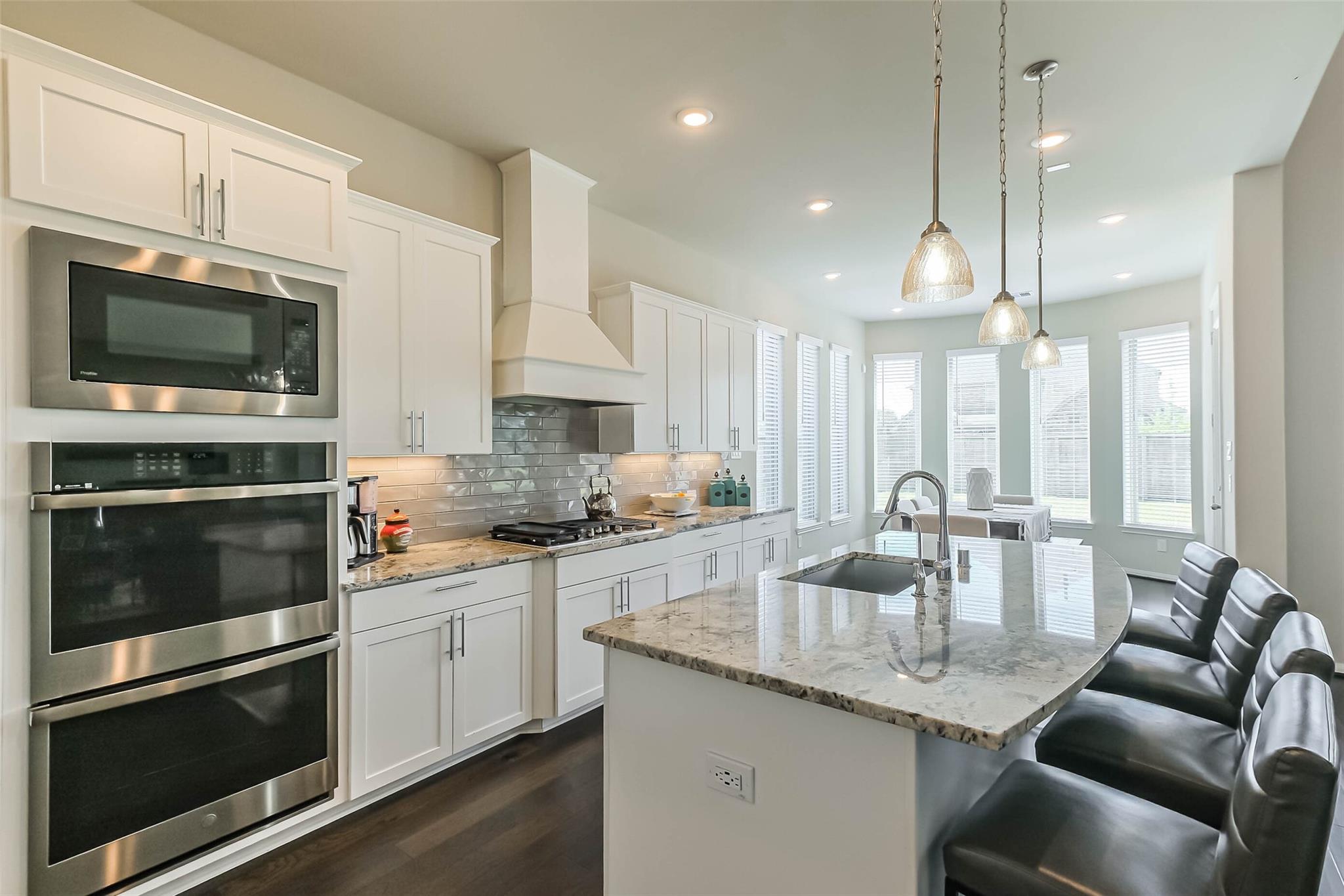 831 Orange Zest Lane