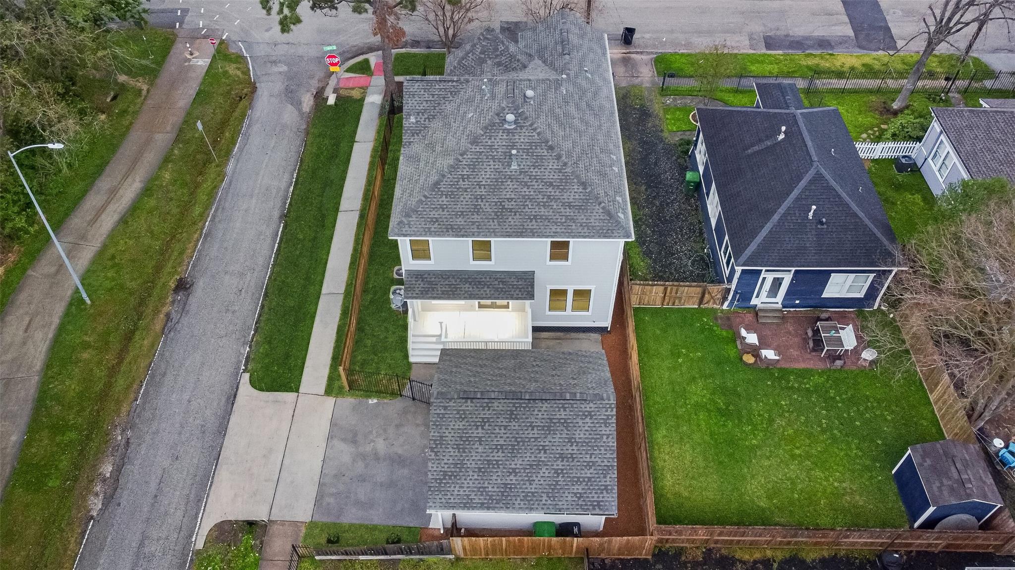 450 W 16th Street