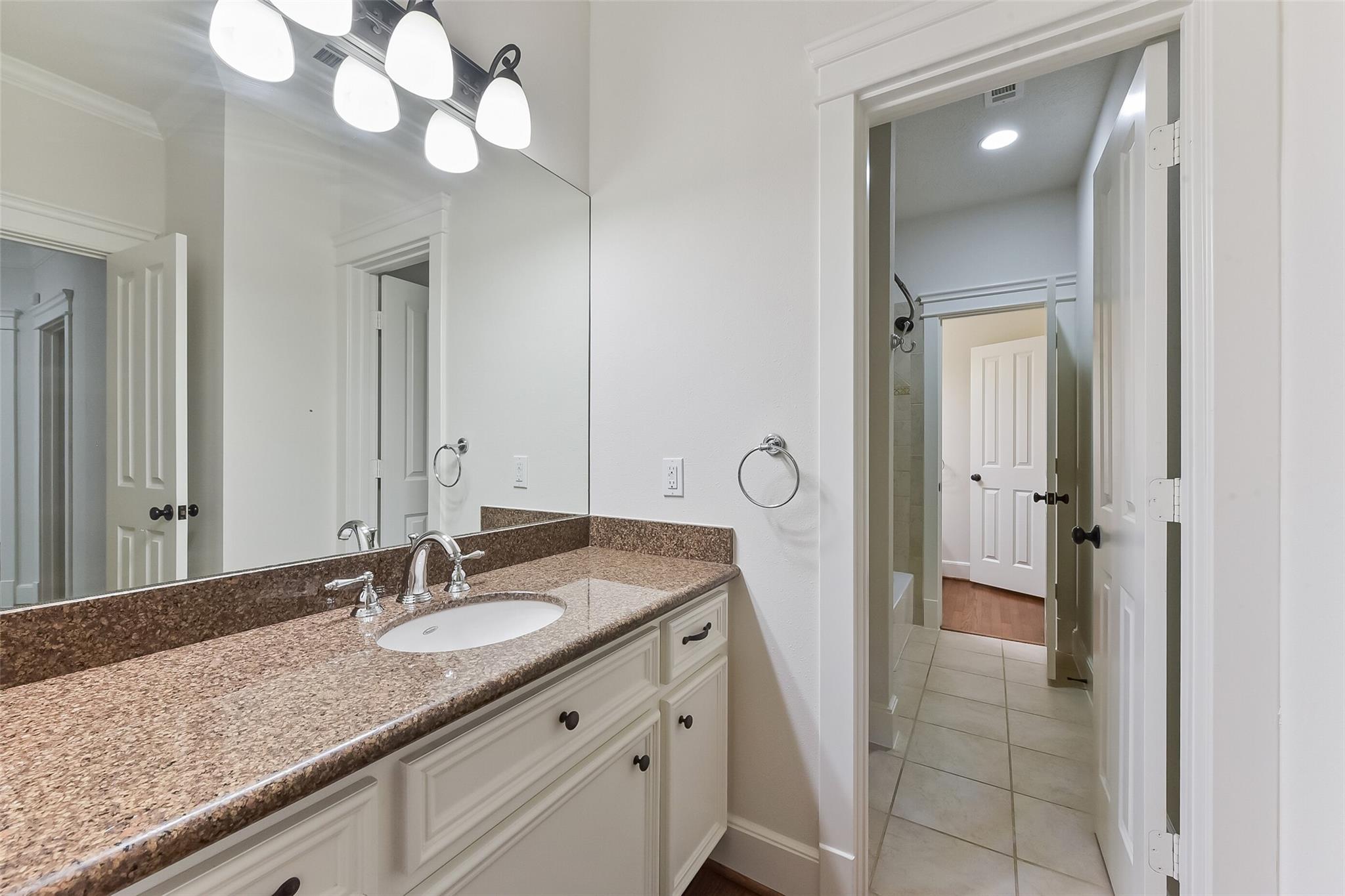 450 W 16th Street