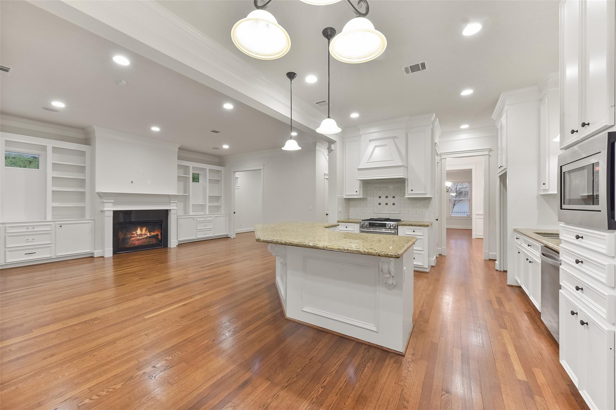 450 W 16th Street