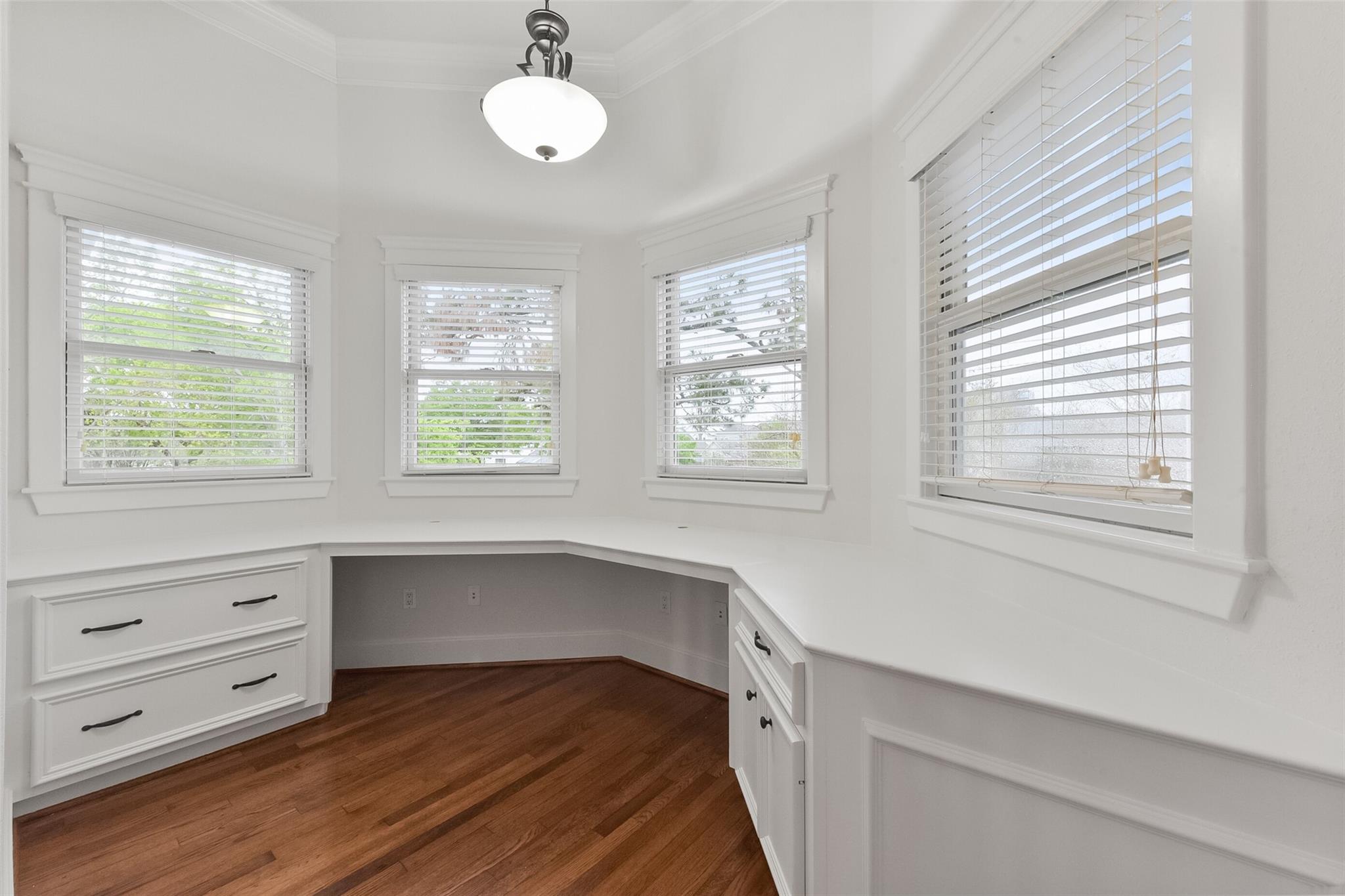 450 W 16th Street