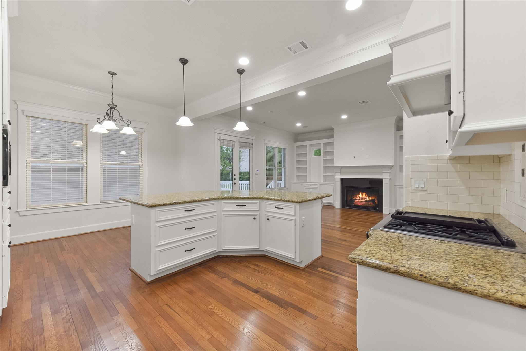 450 W 16th Street
