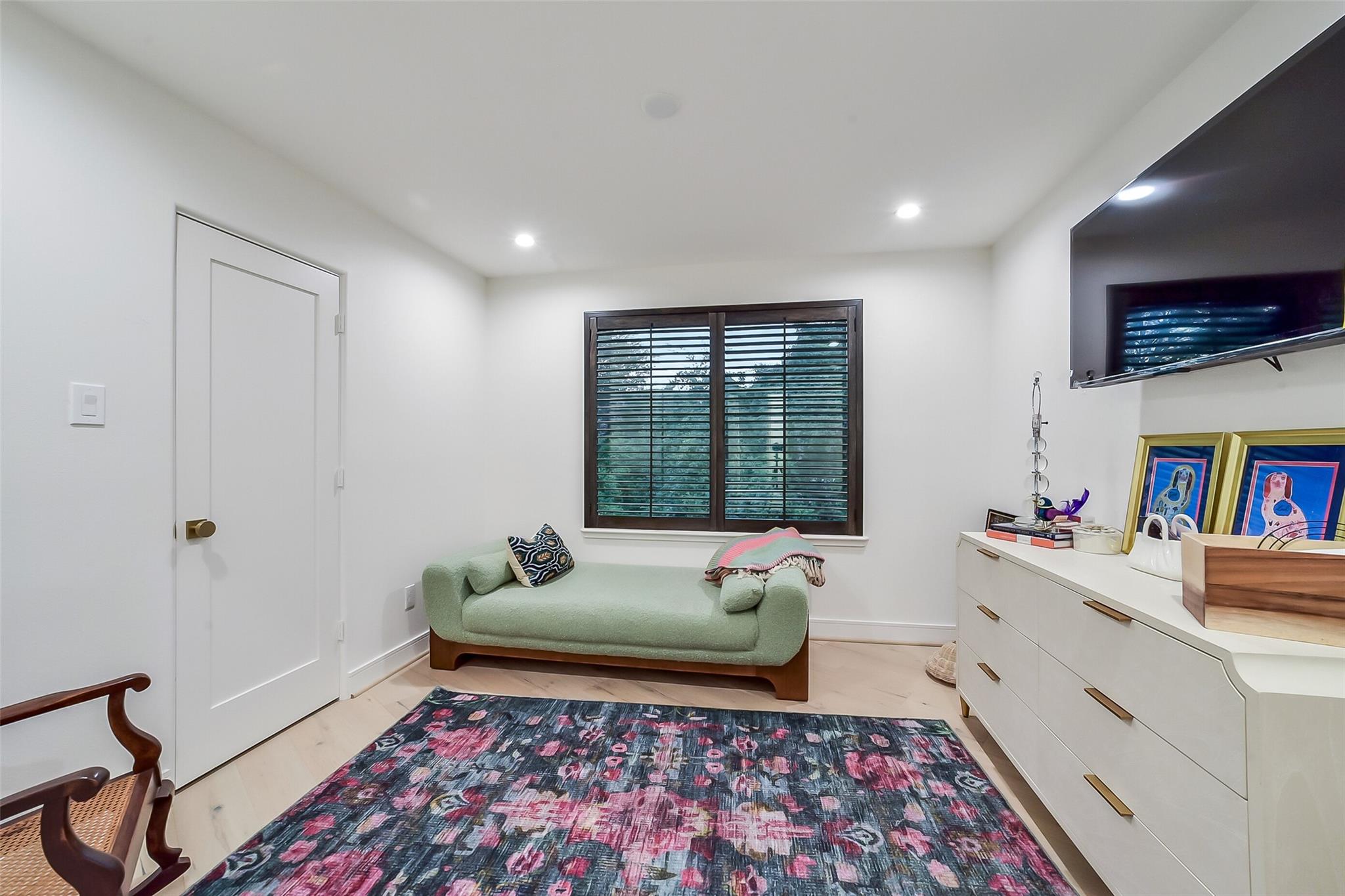 30 Hedwig Circle