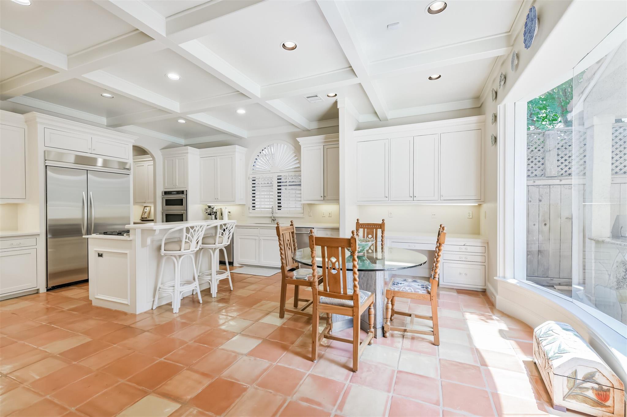 52 Briar Hollow Lane