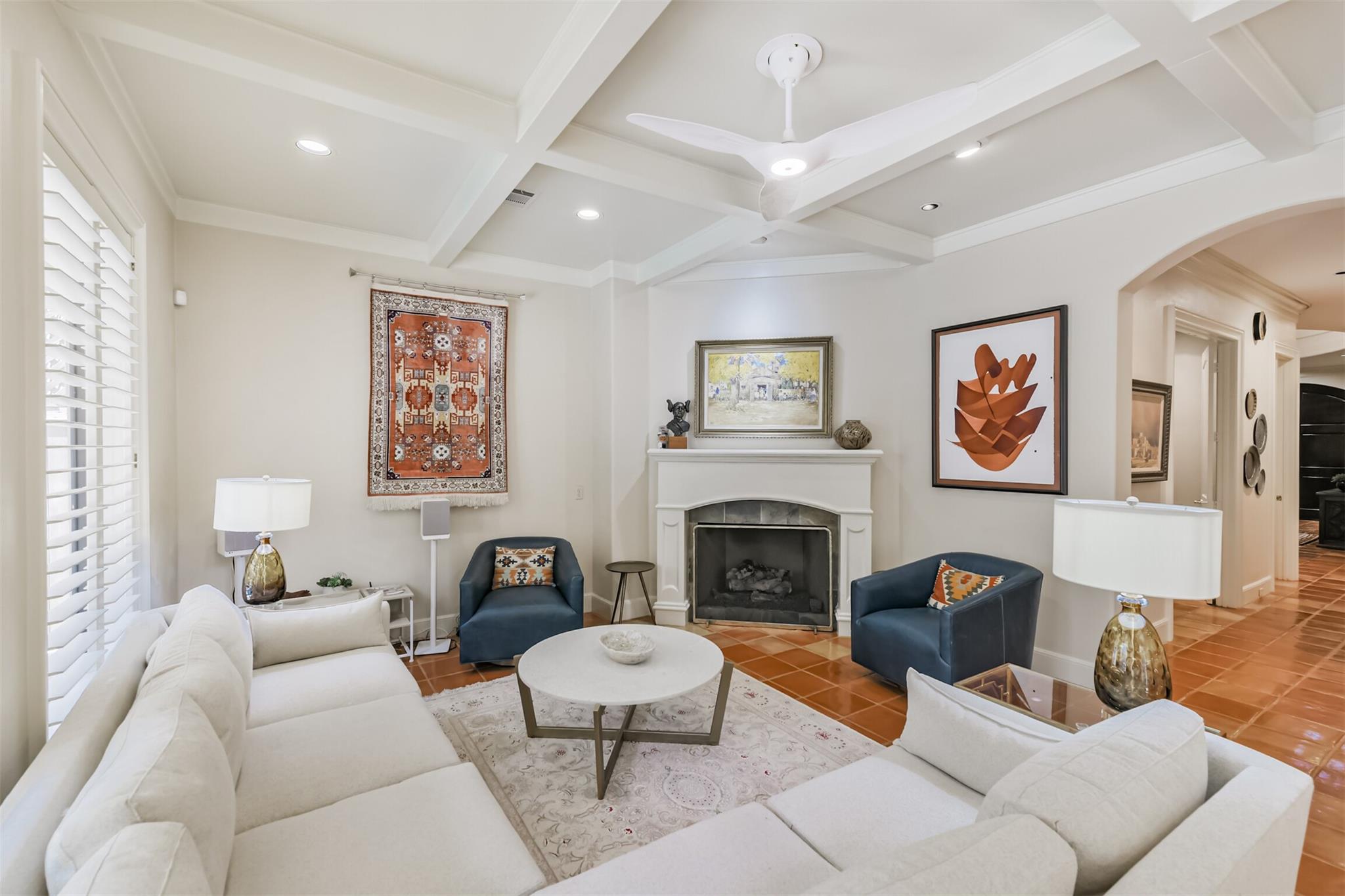 52 Briar Hollow Lane