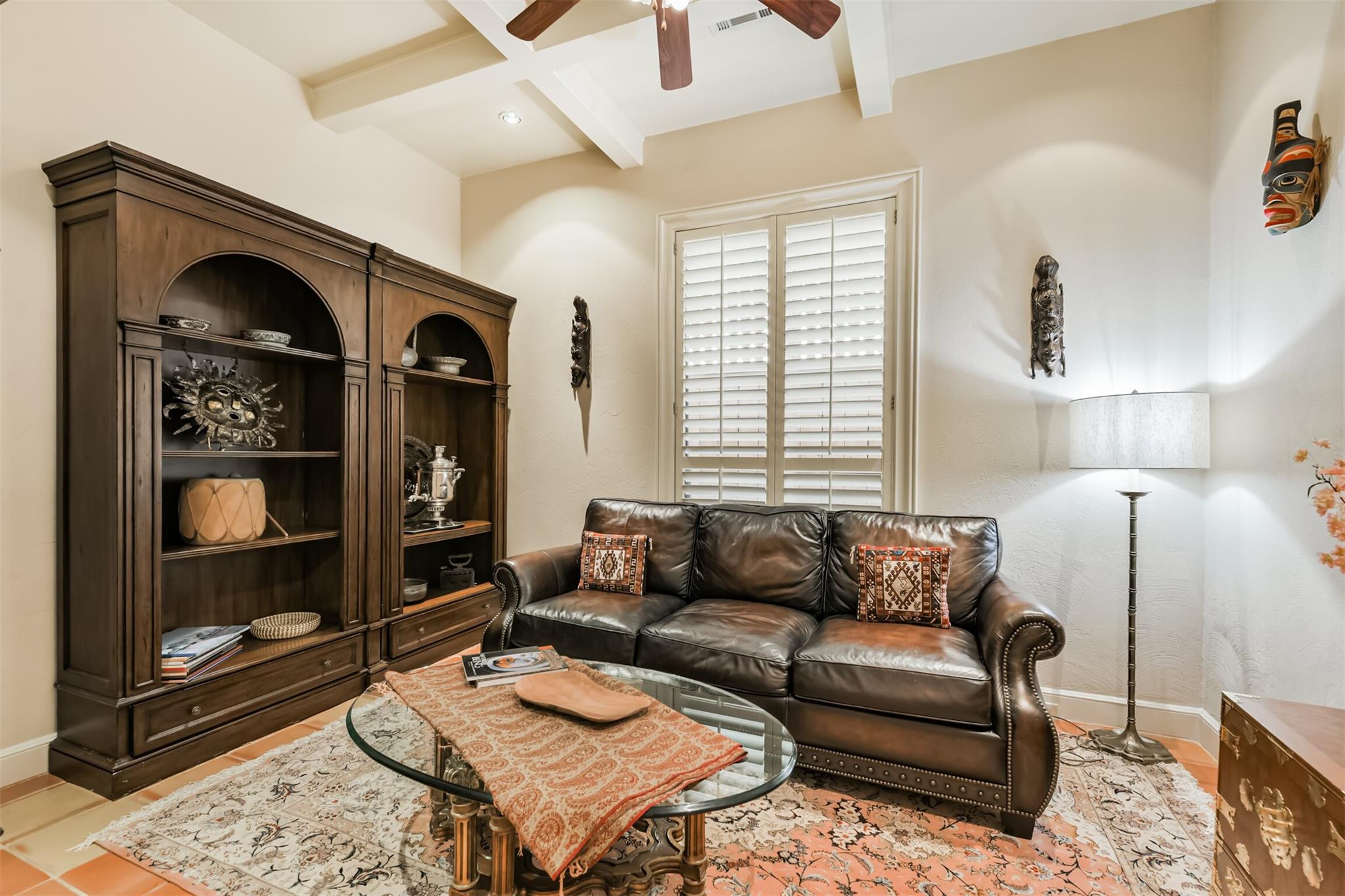 52 Briar Hollow Lane