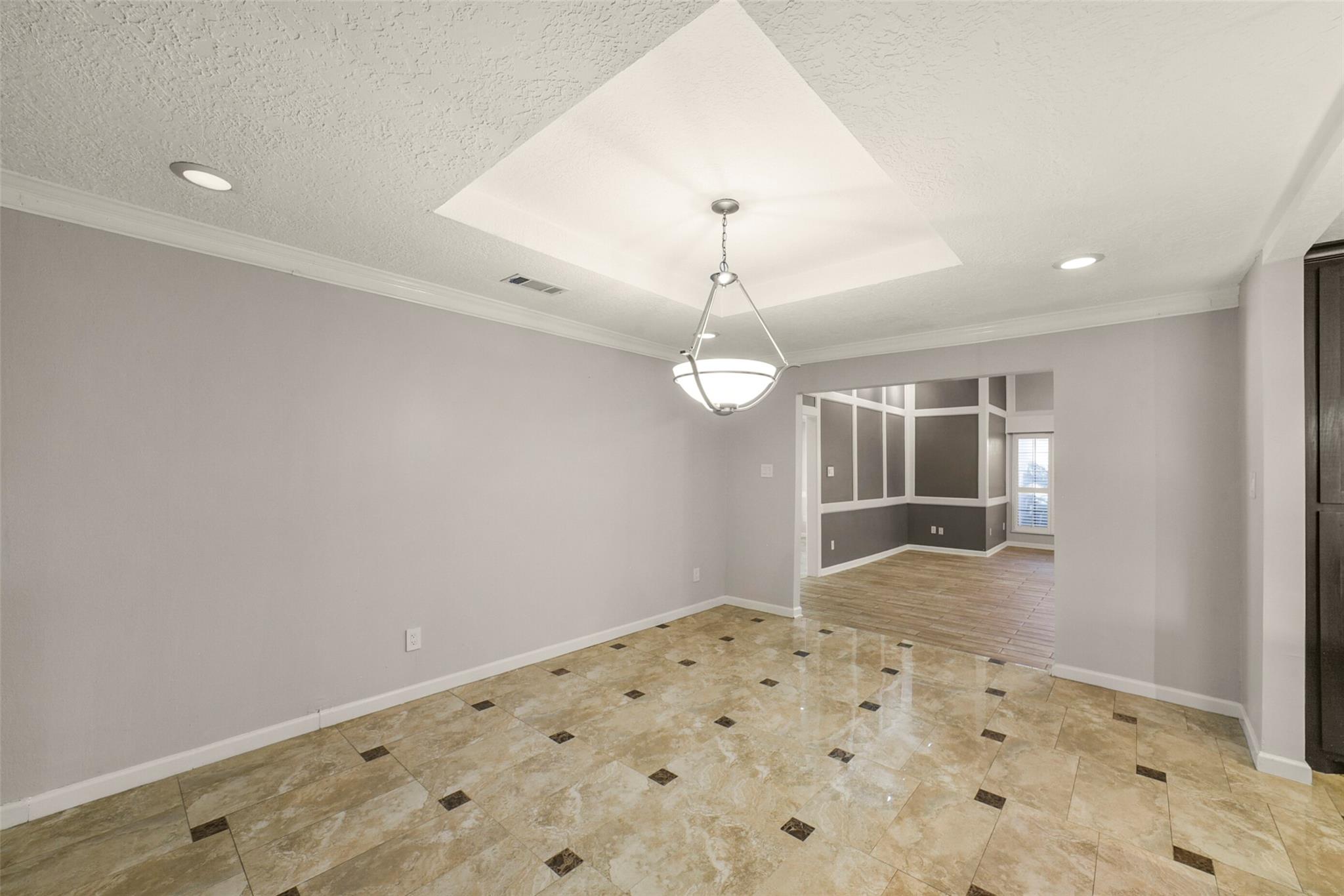 5147 Beechnut Street