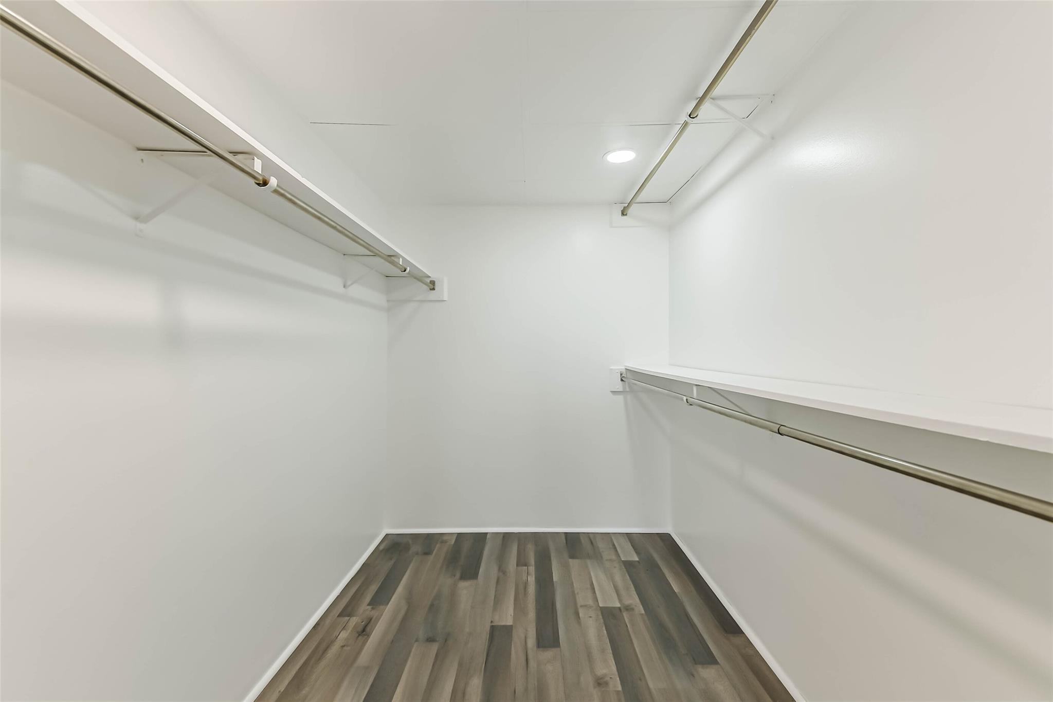 14 Greenway Plaza # 15N