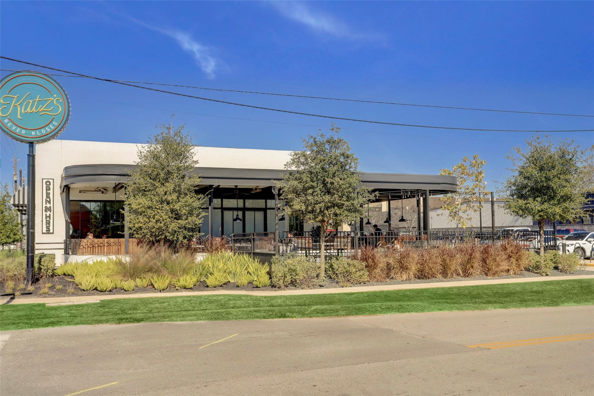 508 W 23rd Street