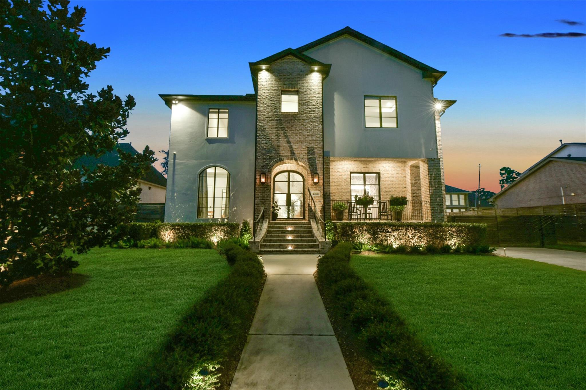 4958 Dumfries Drive