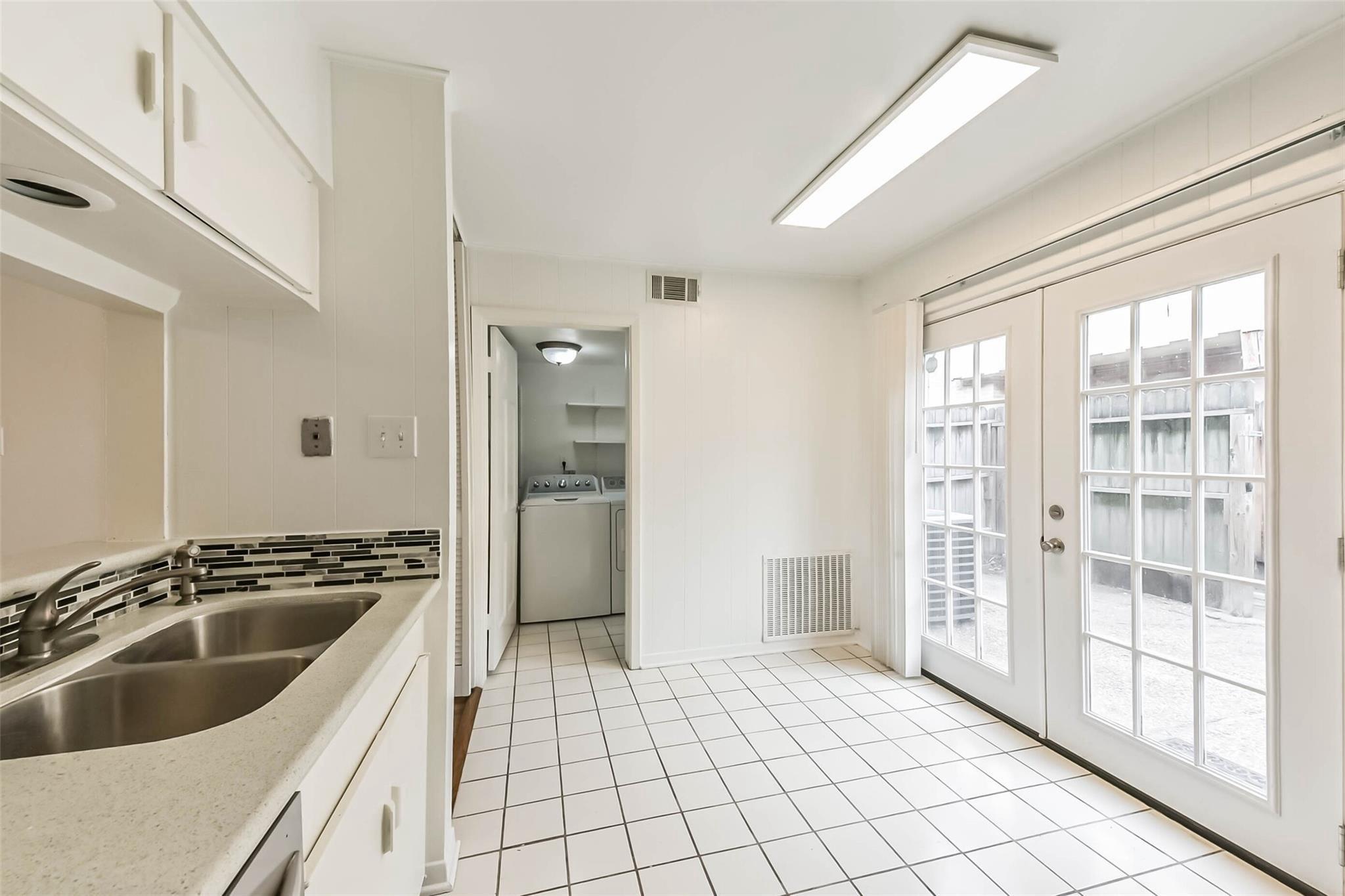 811 S Ripple Creek Drive # 4