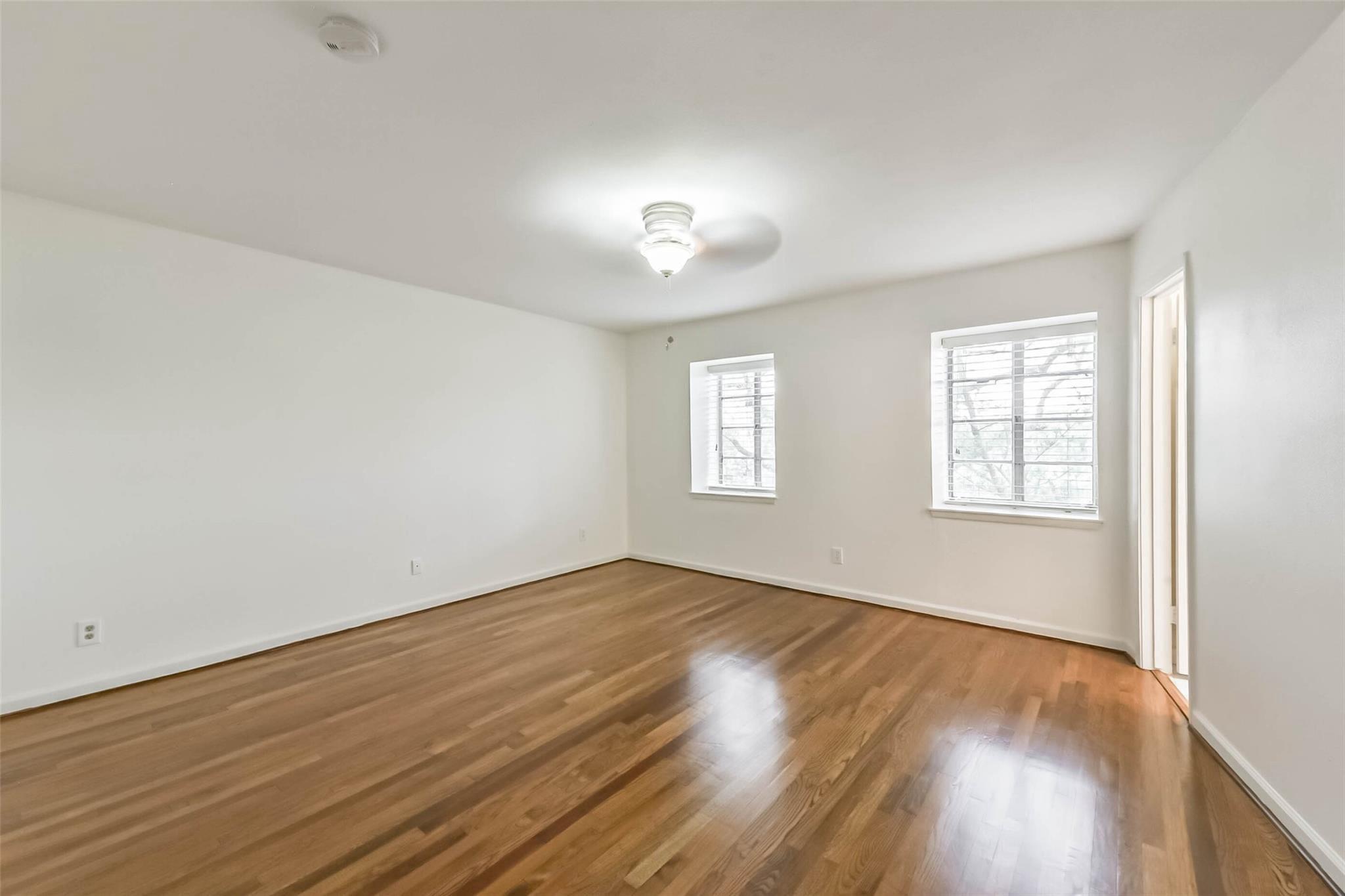 811 S Ripple Creek Drive # 4