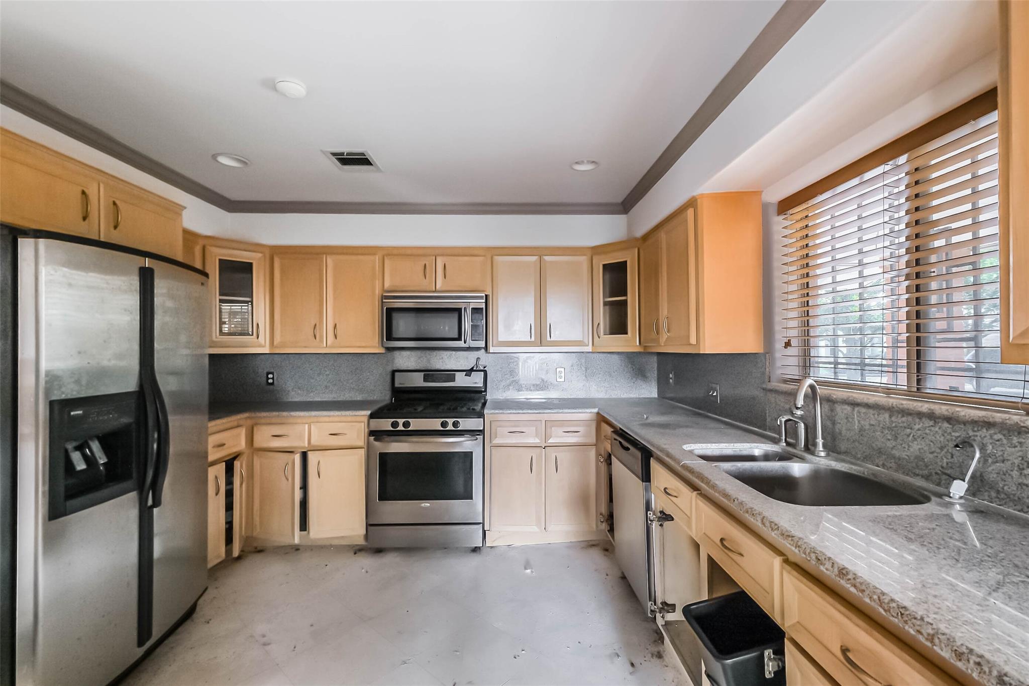 5218 Contour Place, Houston