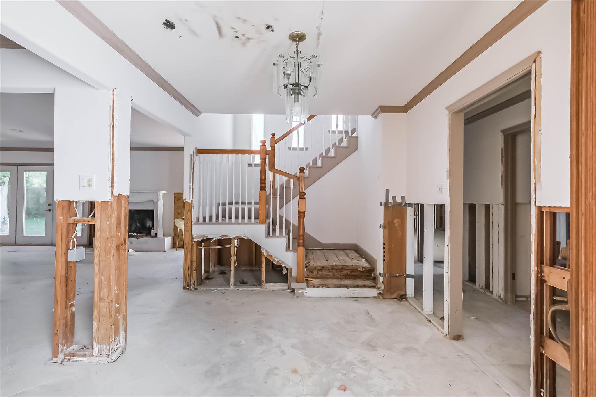 5218 Contour Place, Houston