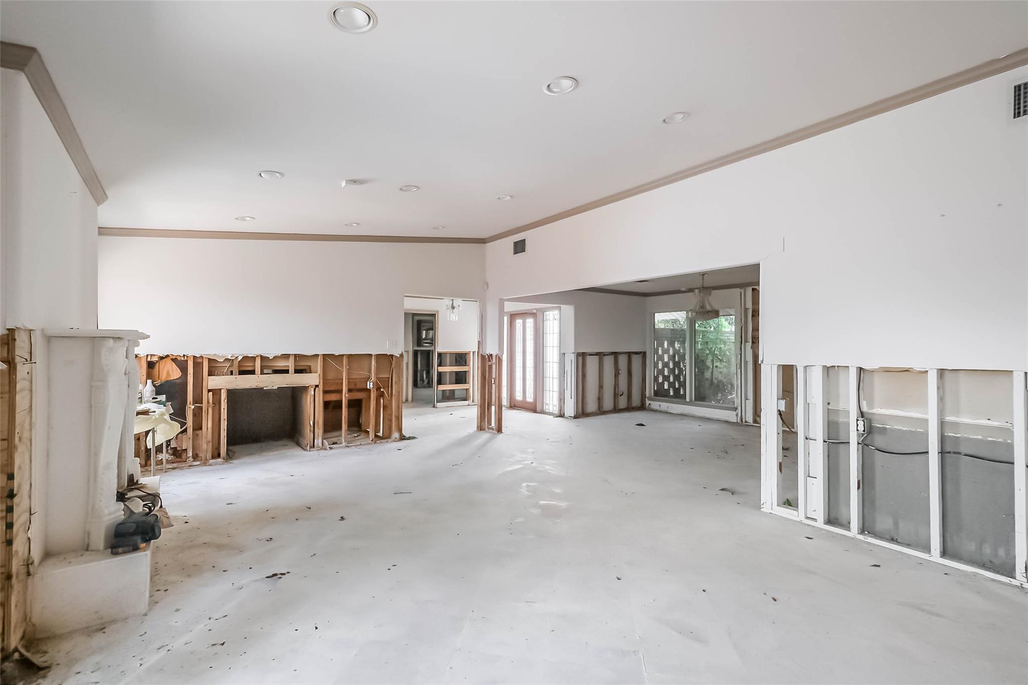 5218 Contour Place, Houston