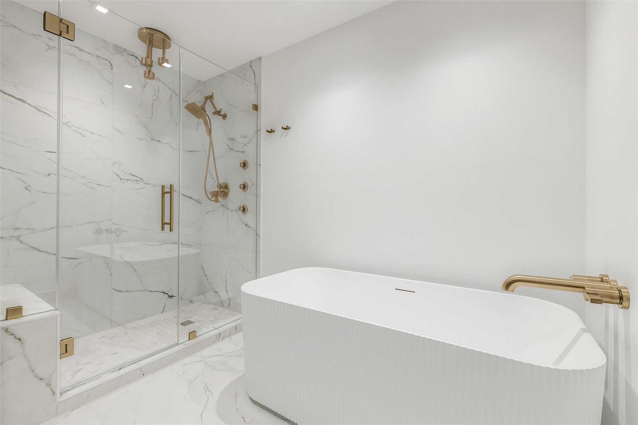 49 Briar Hollow Lane # 1904