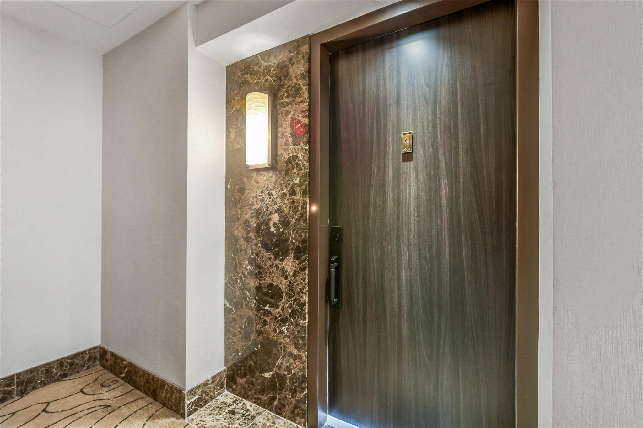 49 Briar Hollow Lane # 1904