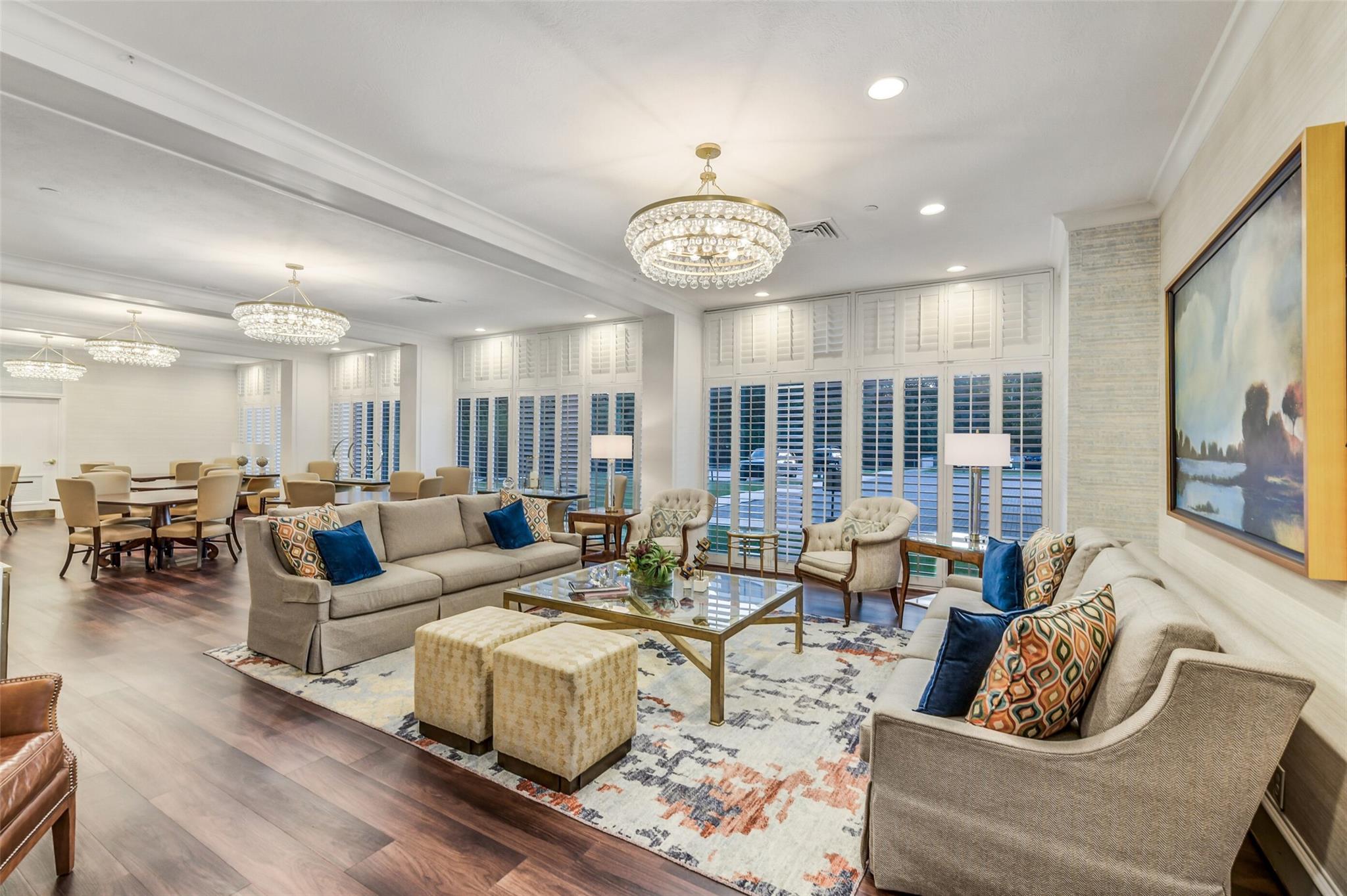 49 Briar Hollow Lane # 1904