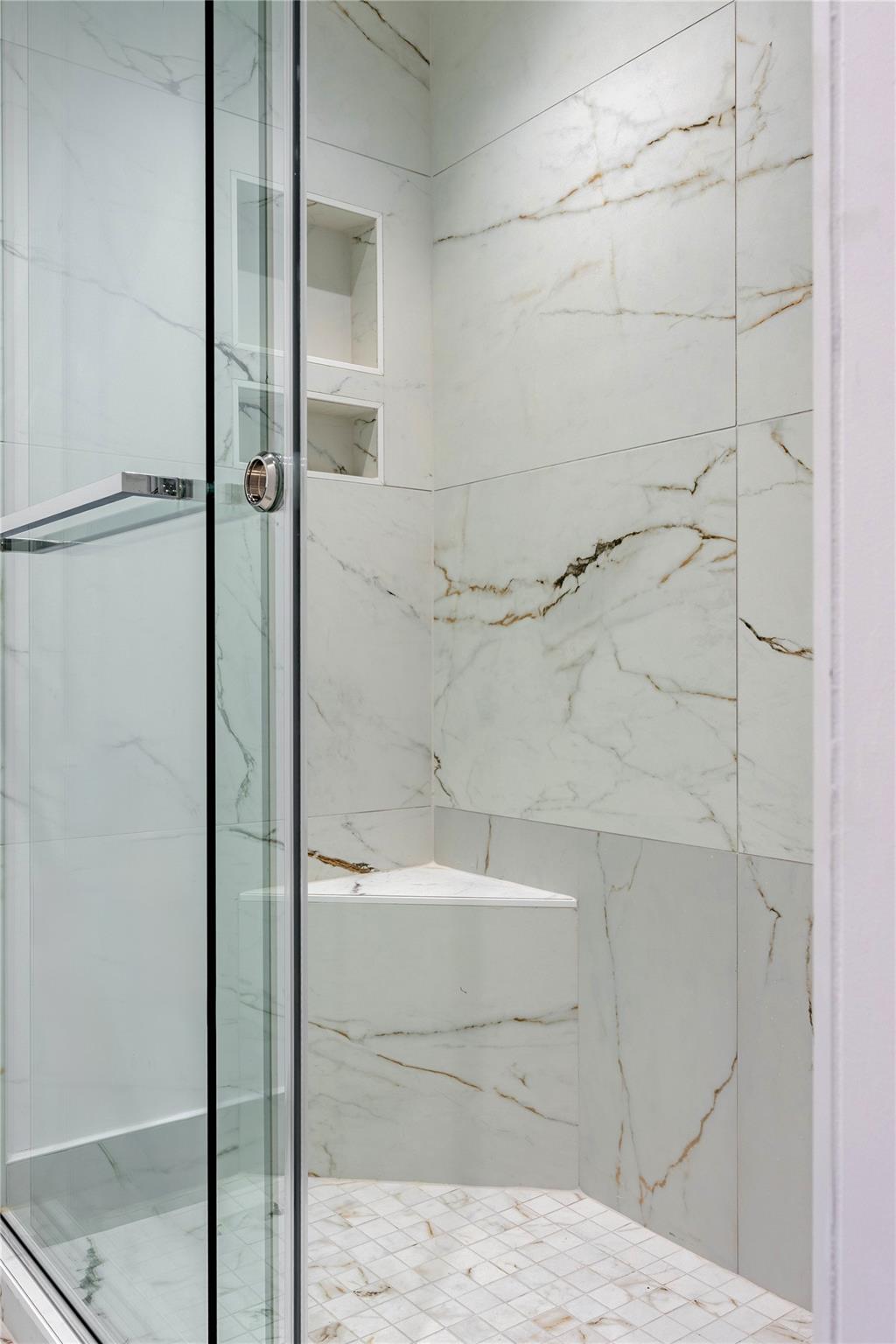 49 Briar Hollow Lane # 1904