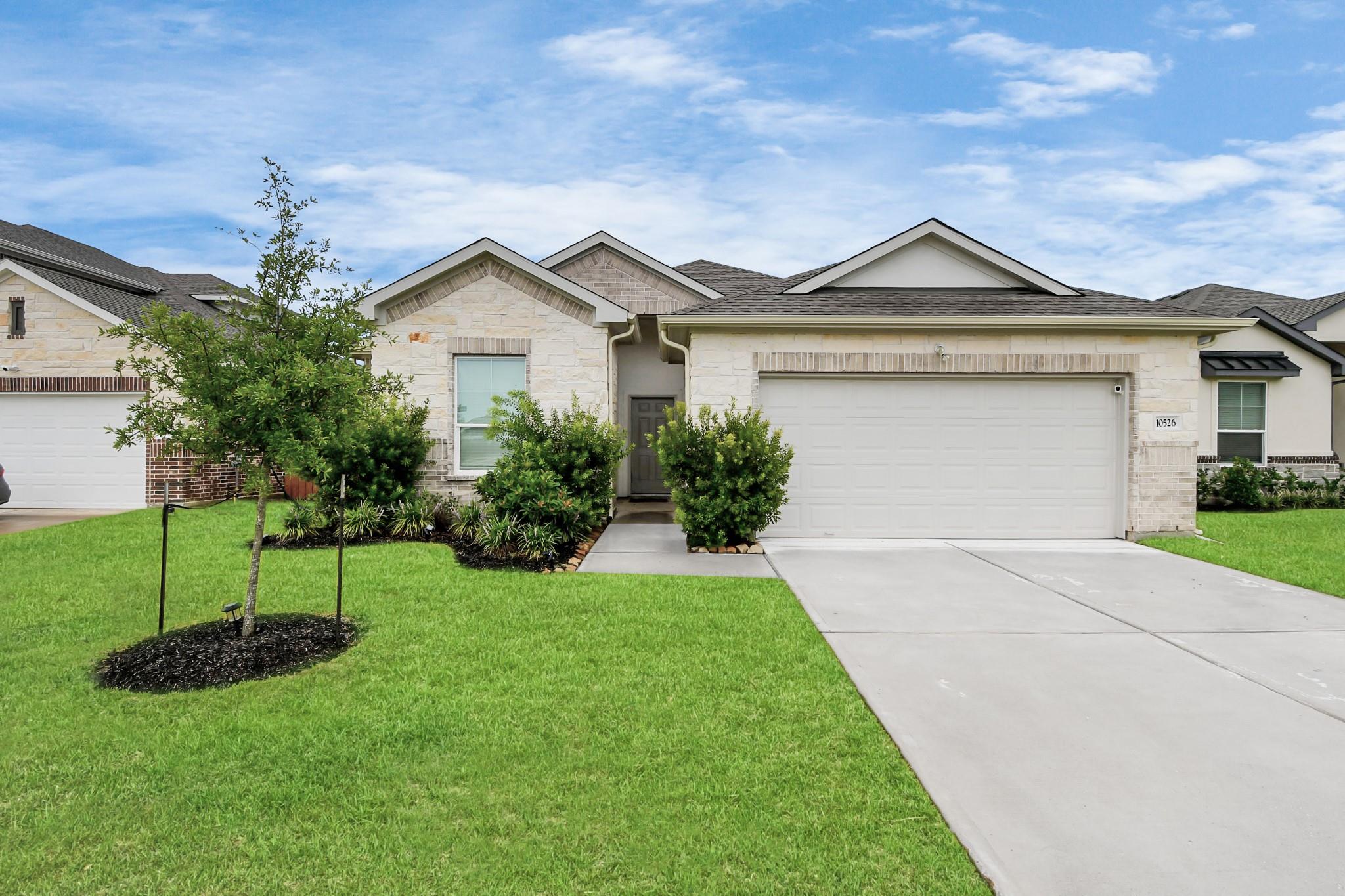 10526 Moon Valley Lane