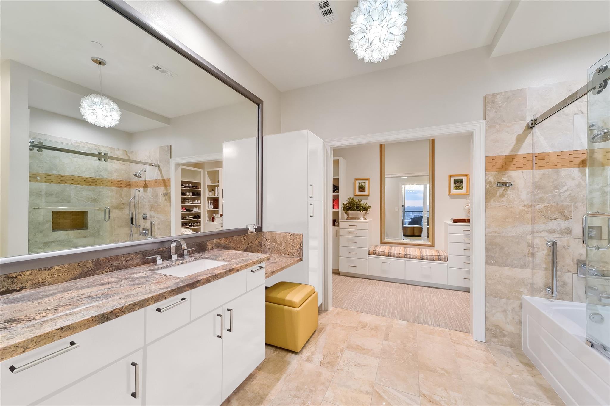 3333 Allen Parkway # 3003