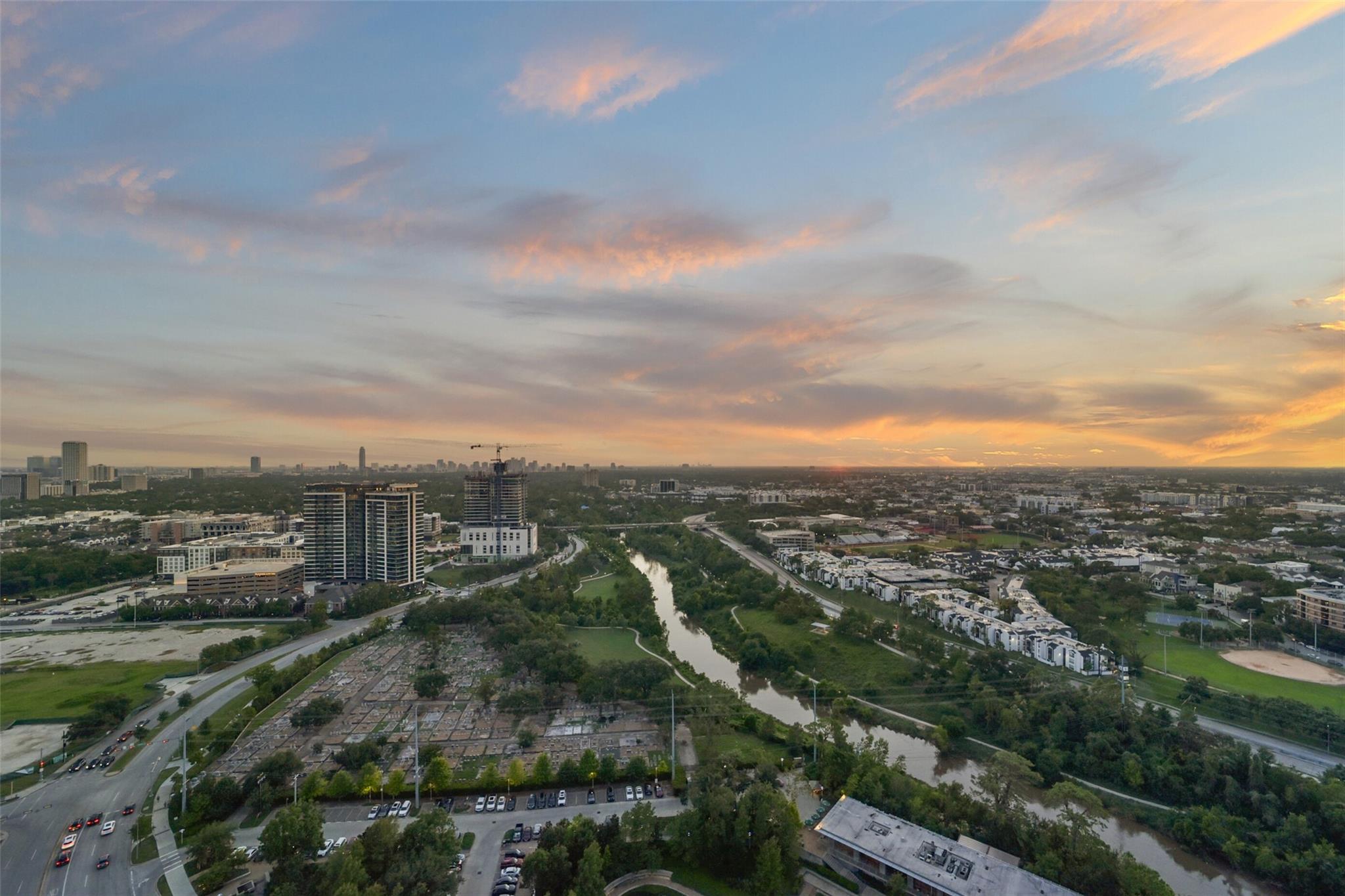 3333 Allen Parkway # 3003