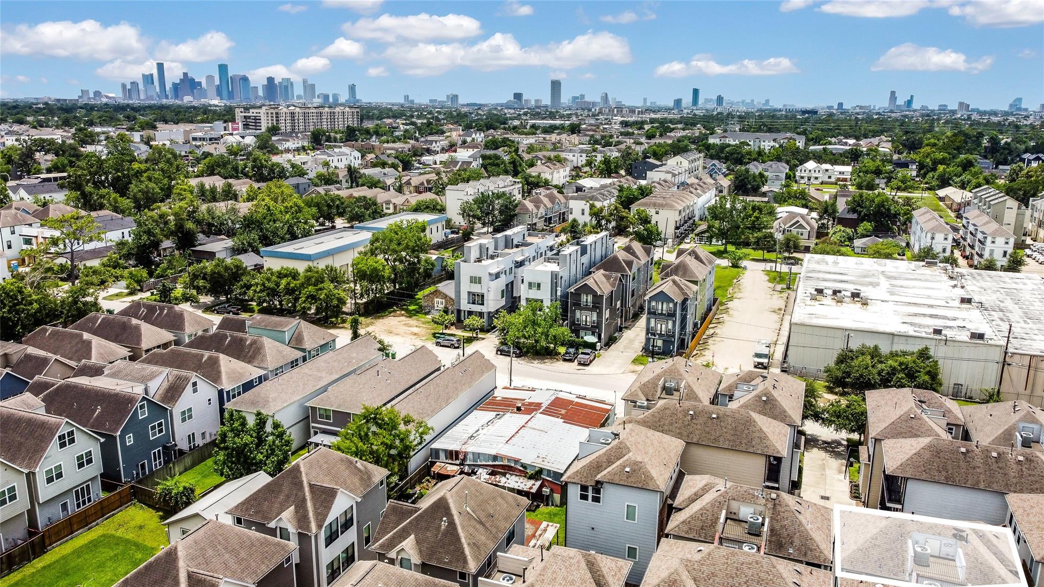 925 W 19th Street Street # B