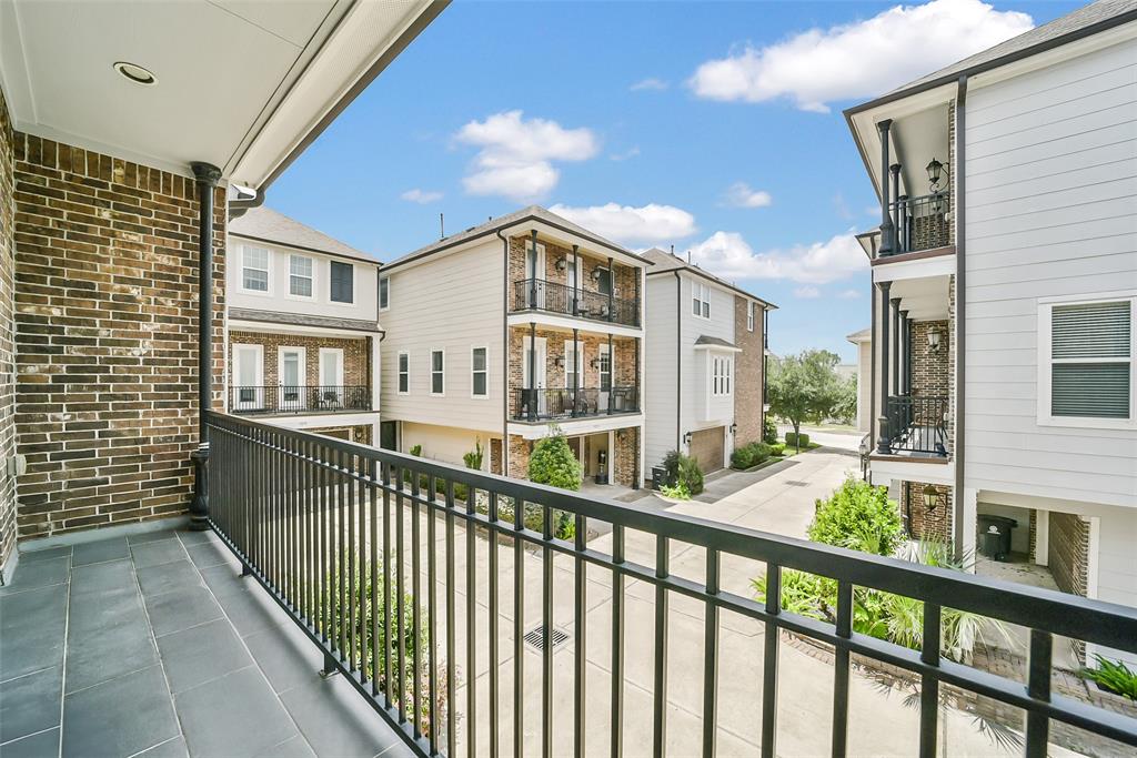 925 W 19th Street Street # B