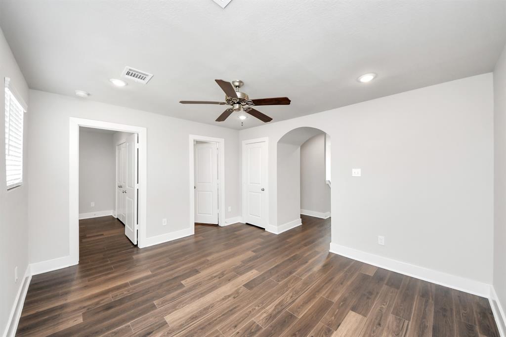 10530 Moon Valley Lane
