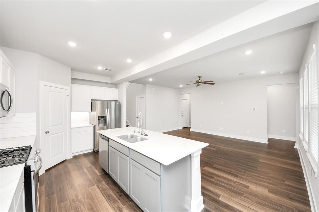 10530 Moon Valley Lane