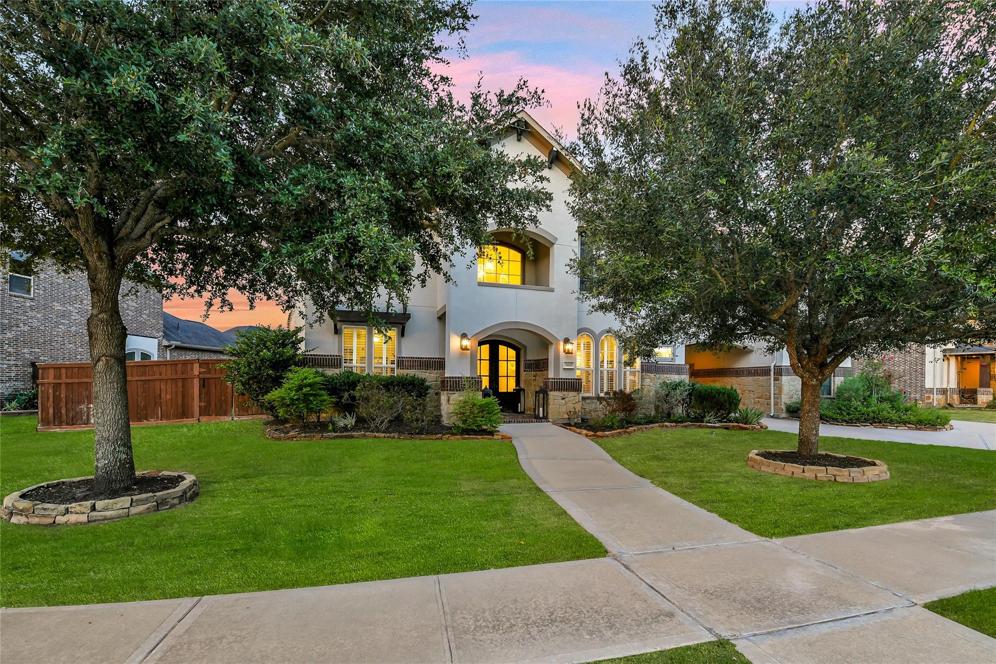 5410 Briarcliff Lane