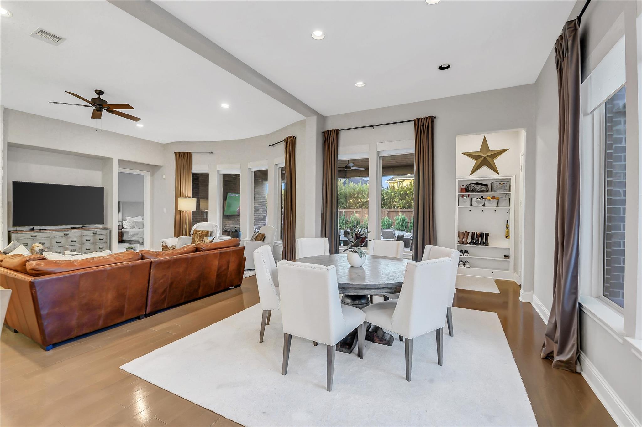 5410 Briarcliff Lane