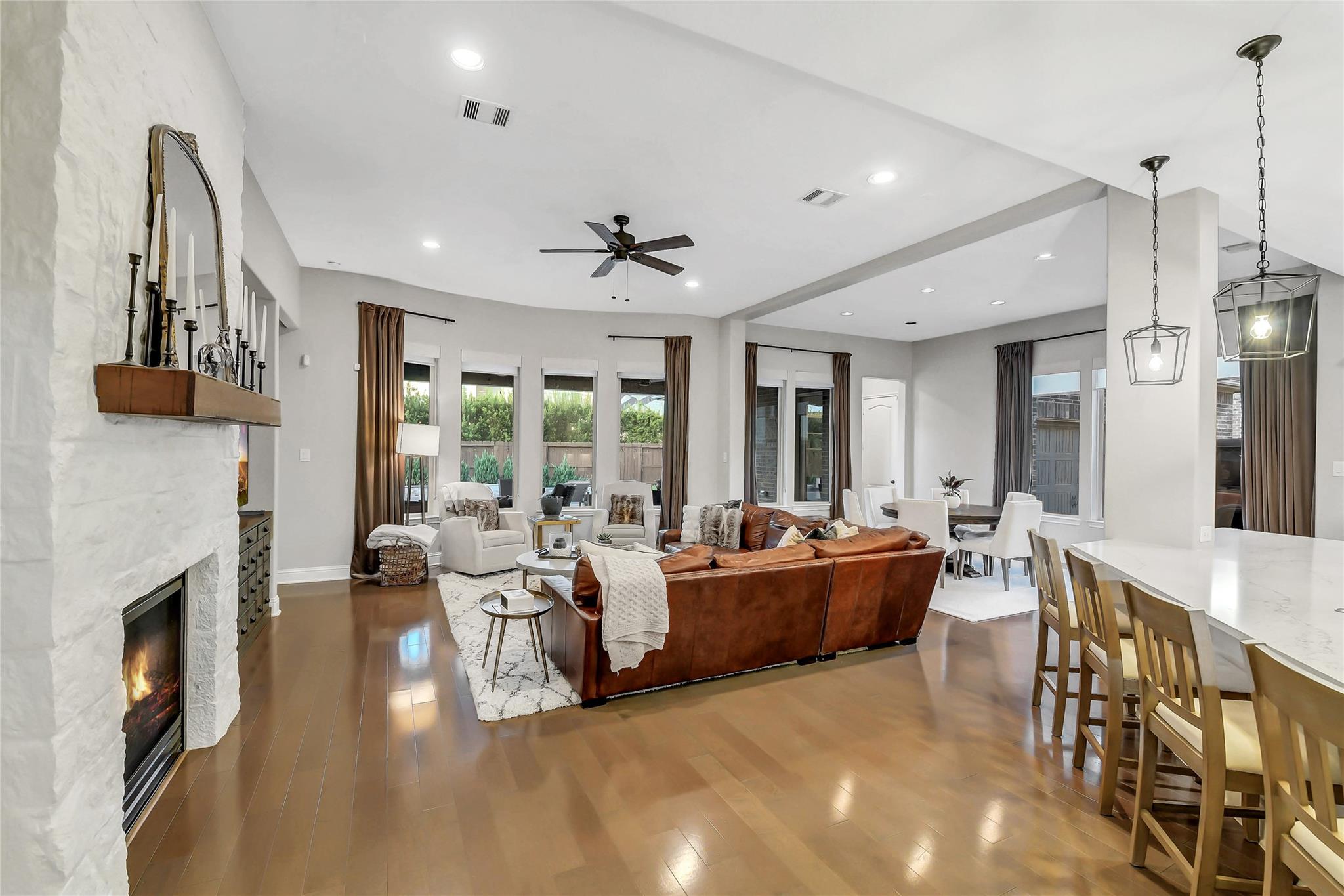 5410 Briarcliff Lane