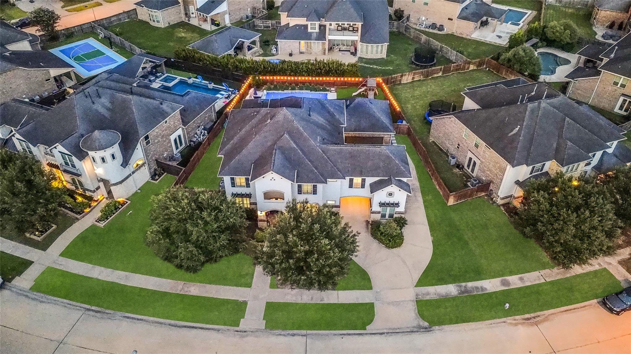 5410 Briarcliff Lane