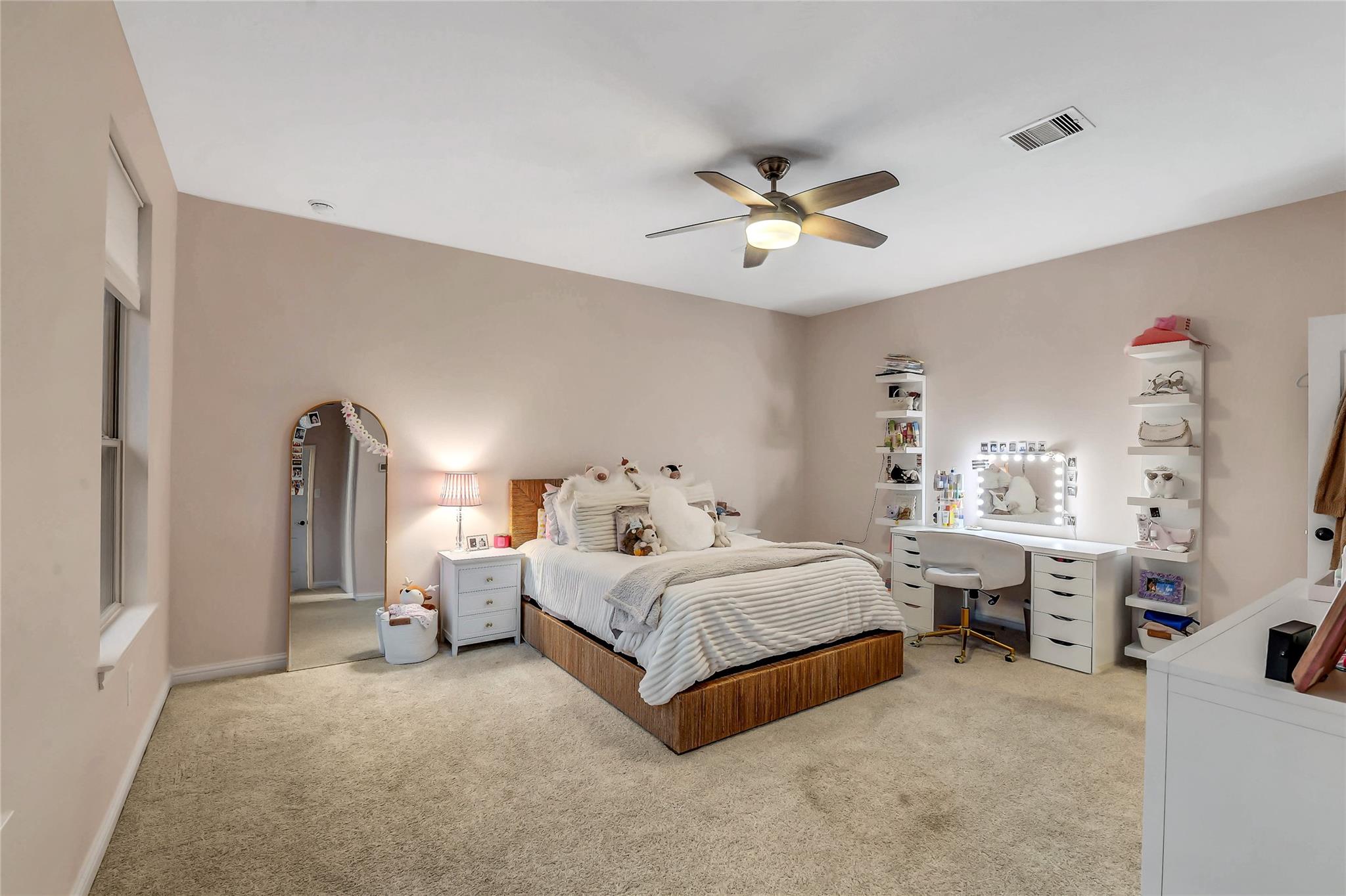 5410 Briarcliff Lane