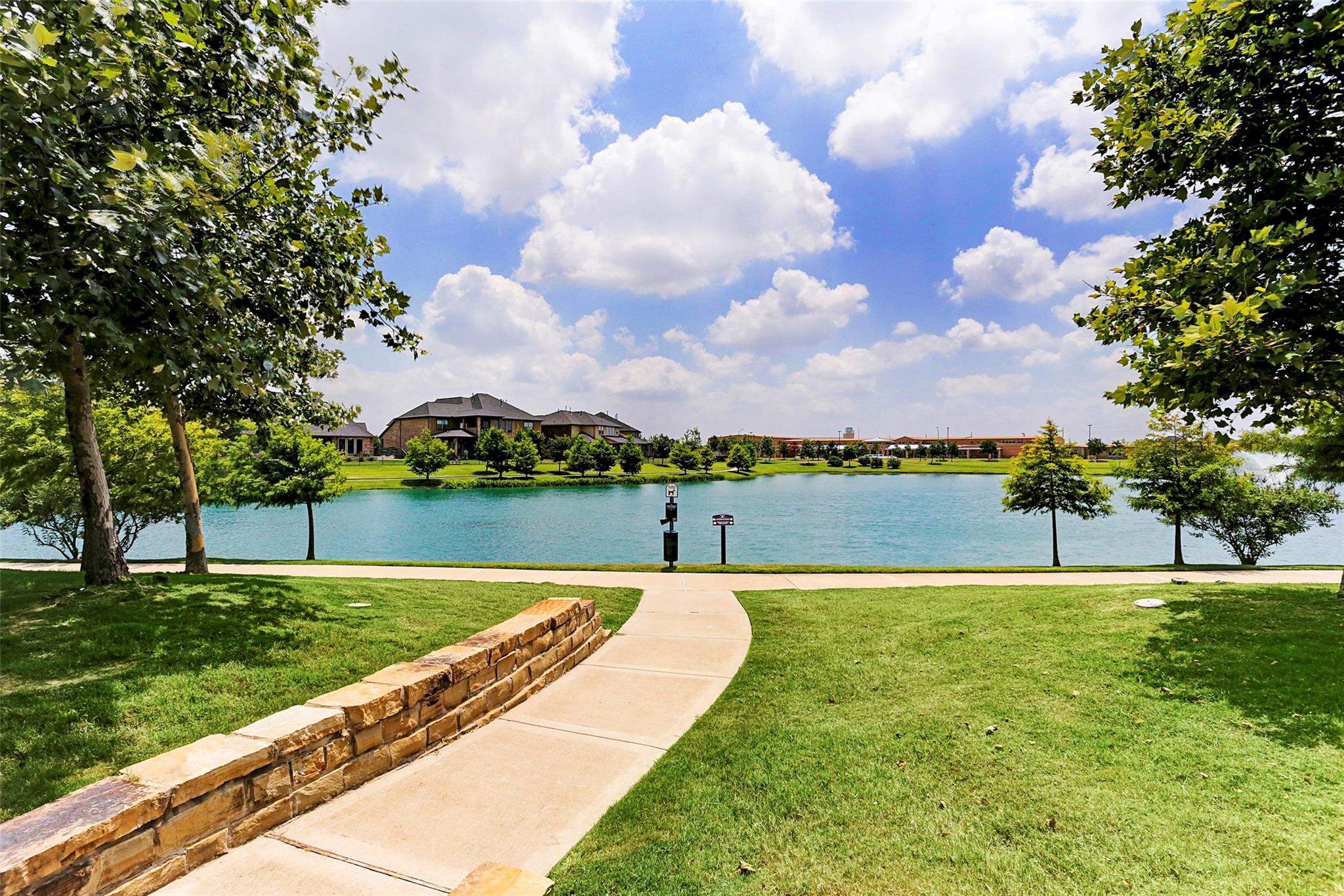 5410 Briarcliff Lane