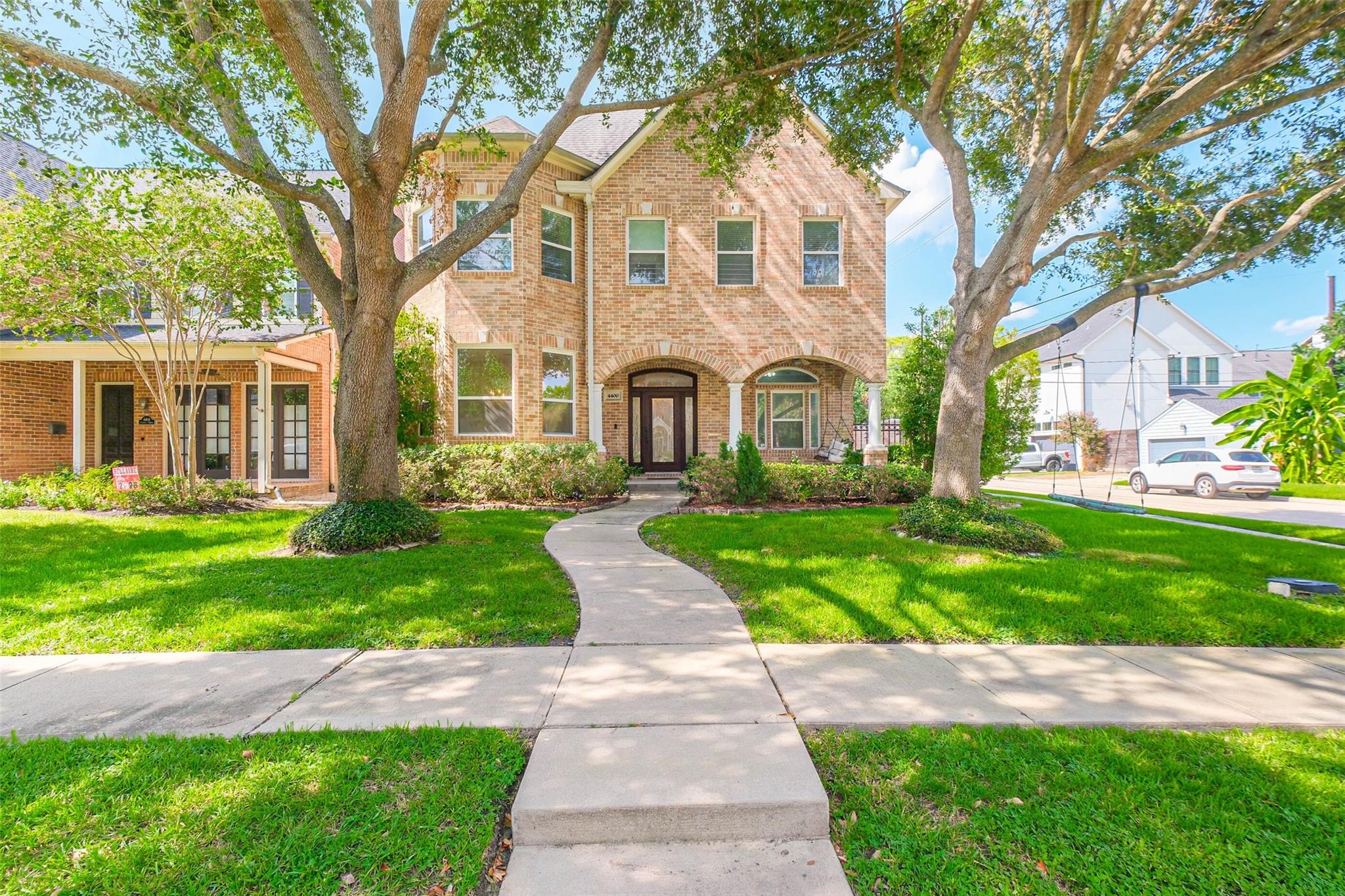 4400 Cynthia Street