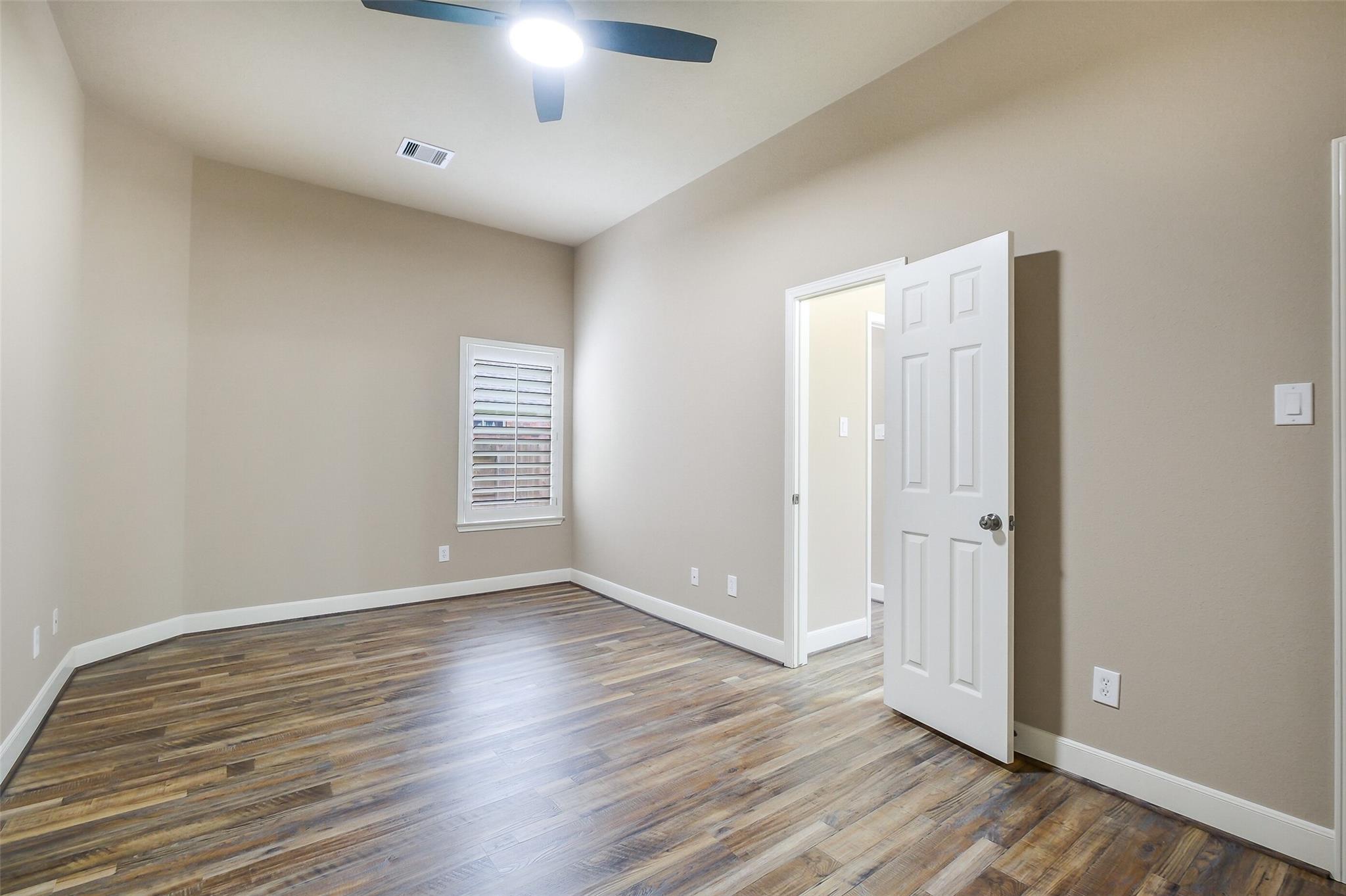 21226 Winding Path Way