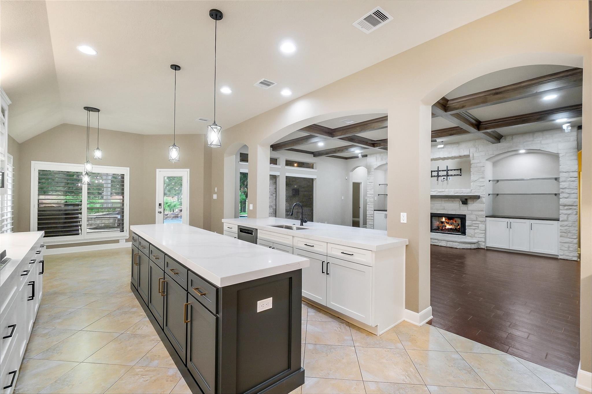 21226 Winding Path Way
