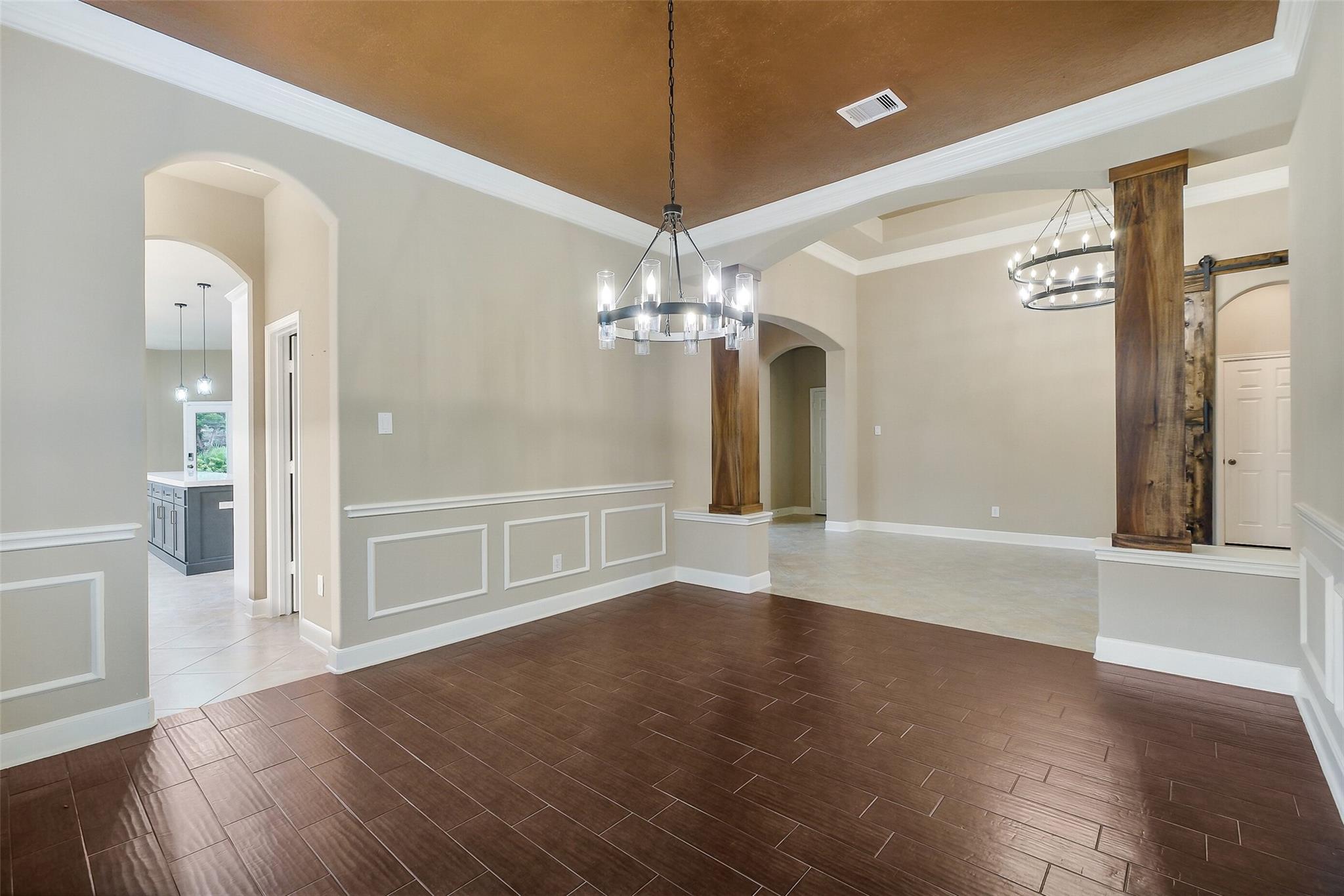 21226 Winding Path Way
