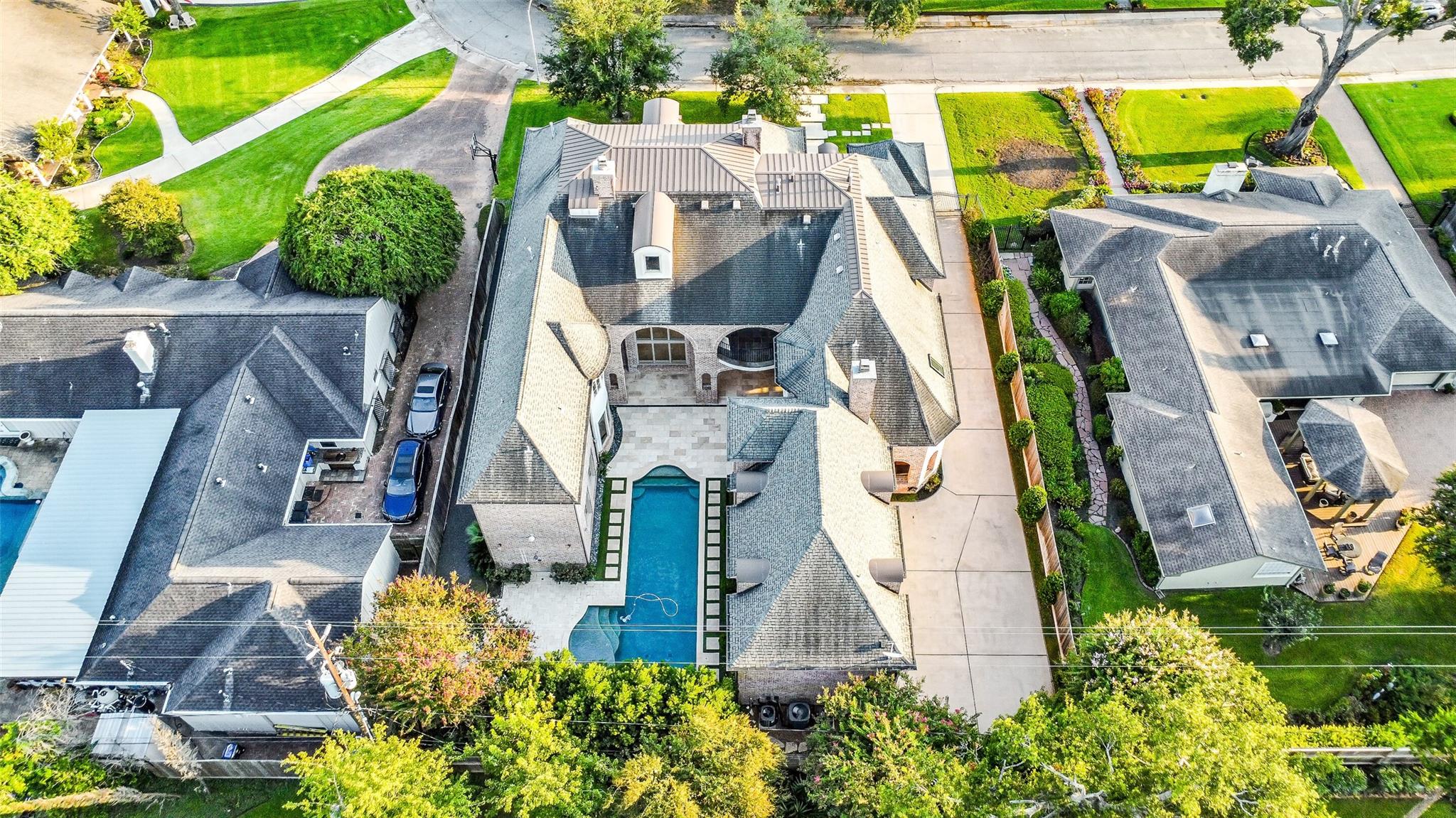 5626 Terwilliger Way