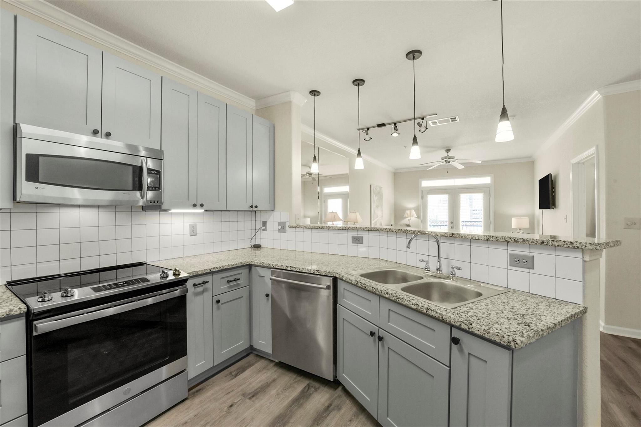 1711 Old Spanish Trail # 437