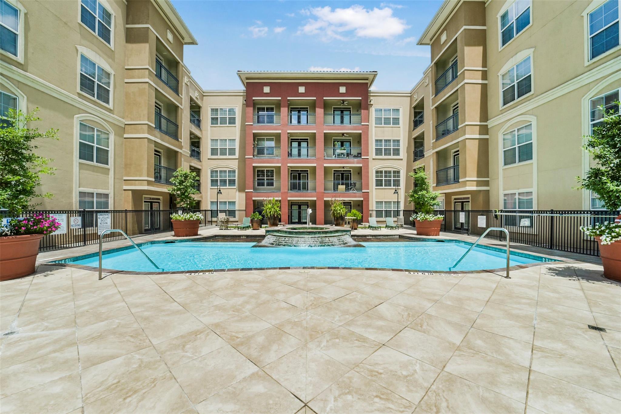 1711 Old Spanish Trail # 437